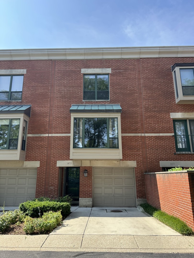 1453 W Harrison Street