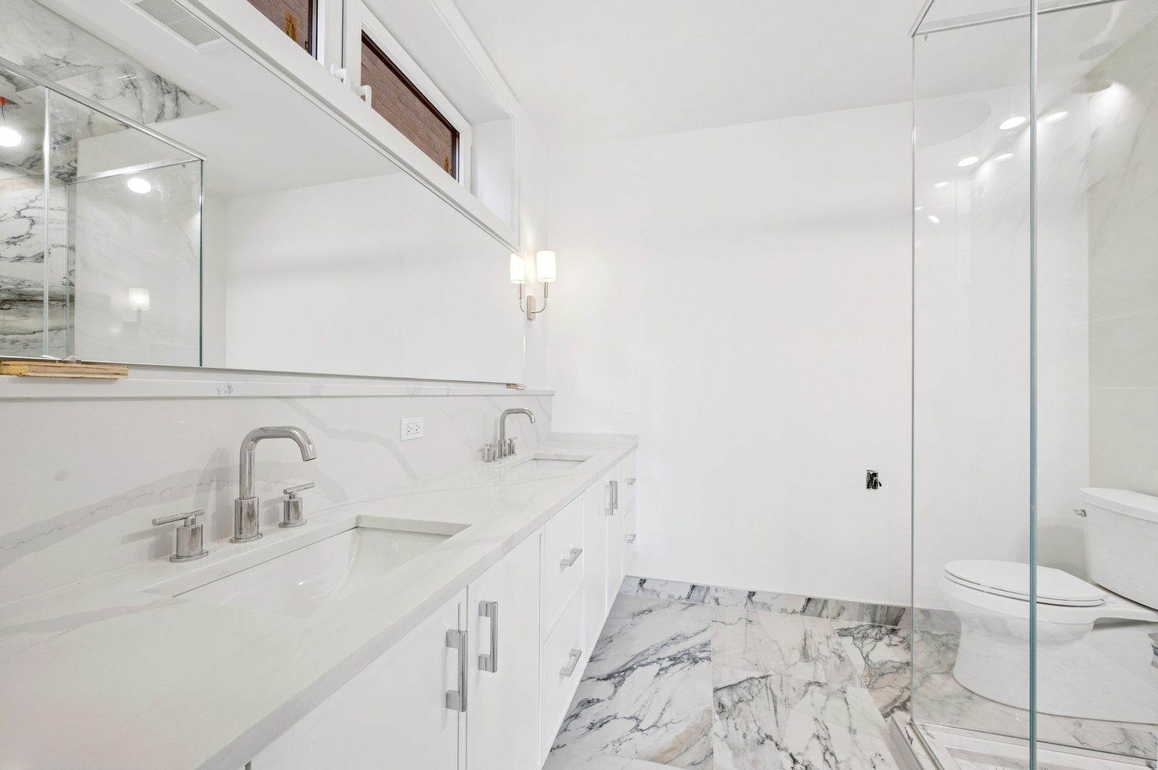 1352 W Diversey Parkway Unit: 2