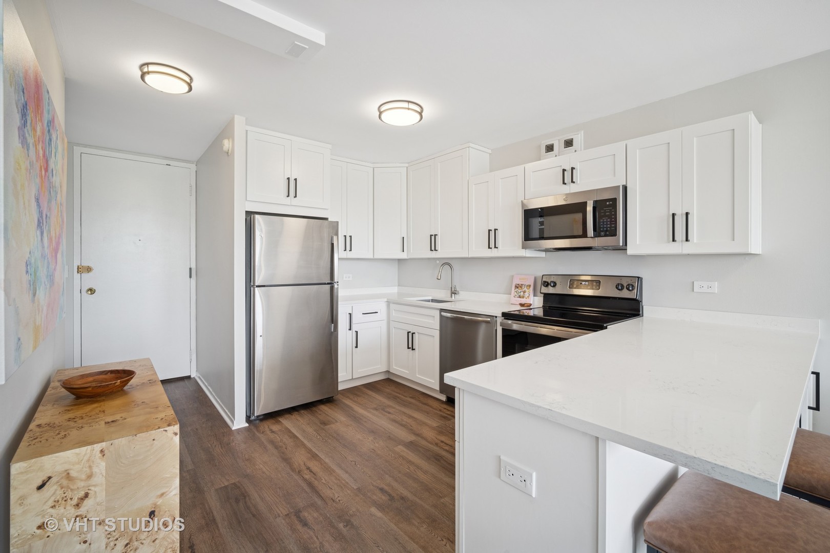 1660 N La Salle Drive Unit: 403