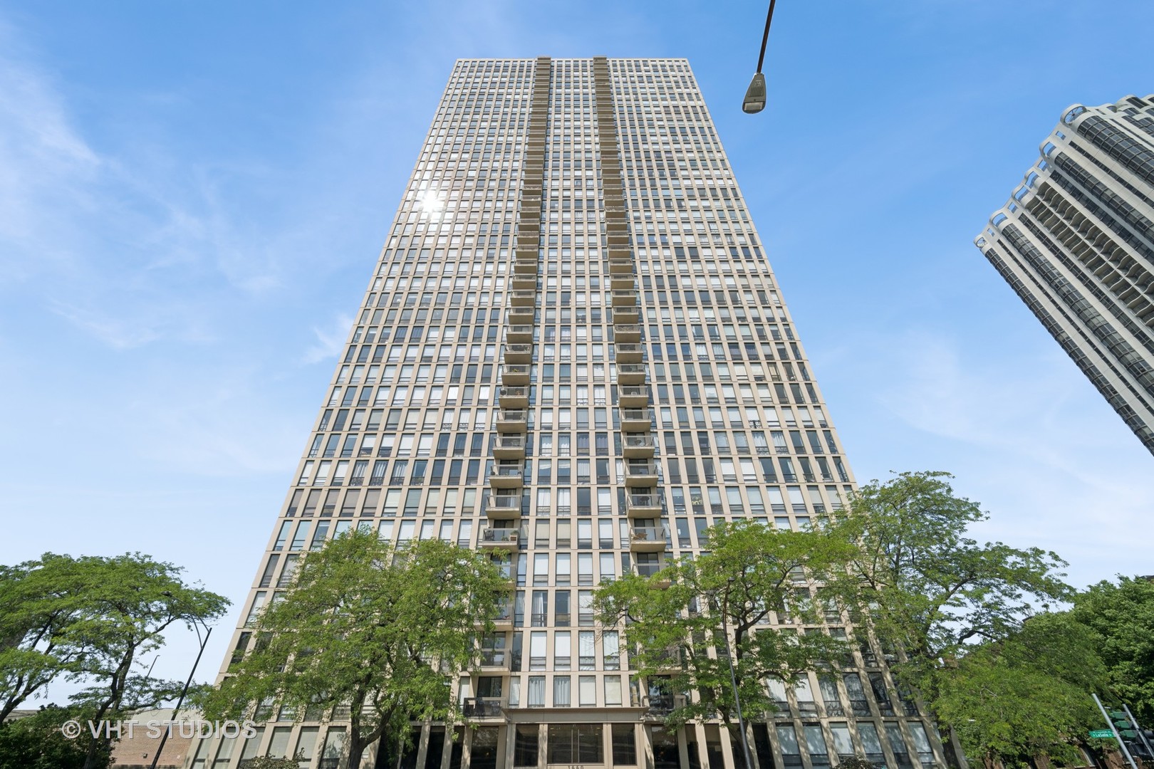 1660 N La Salle Drive Unit: 403