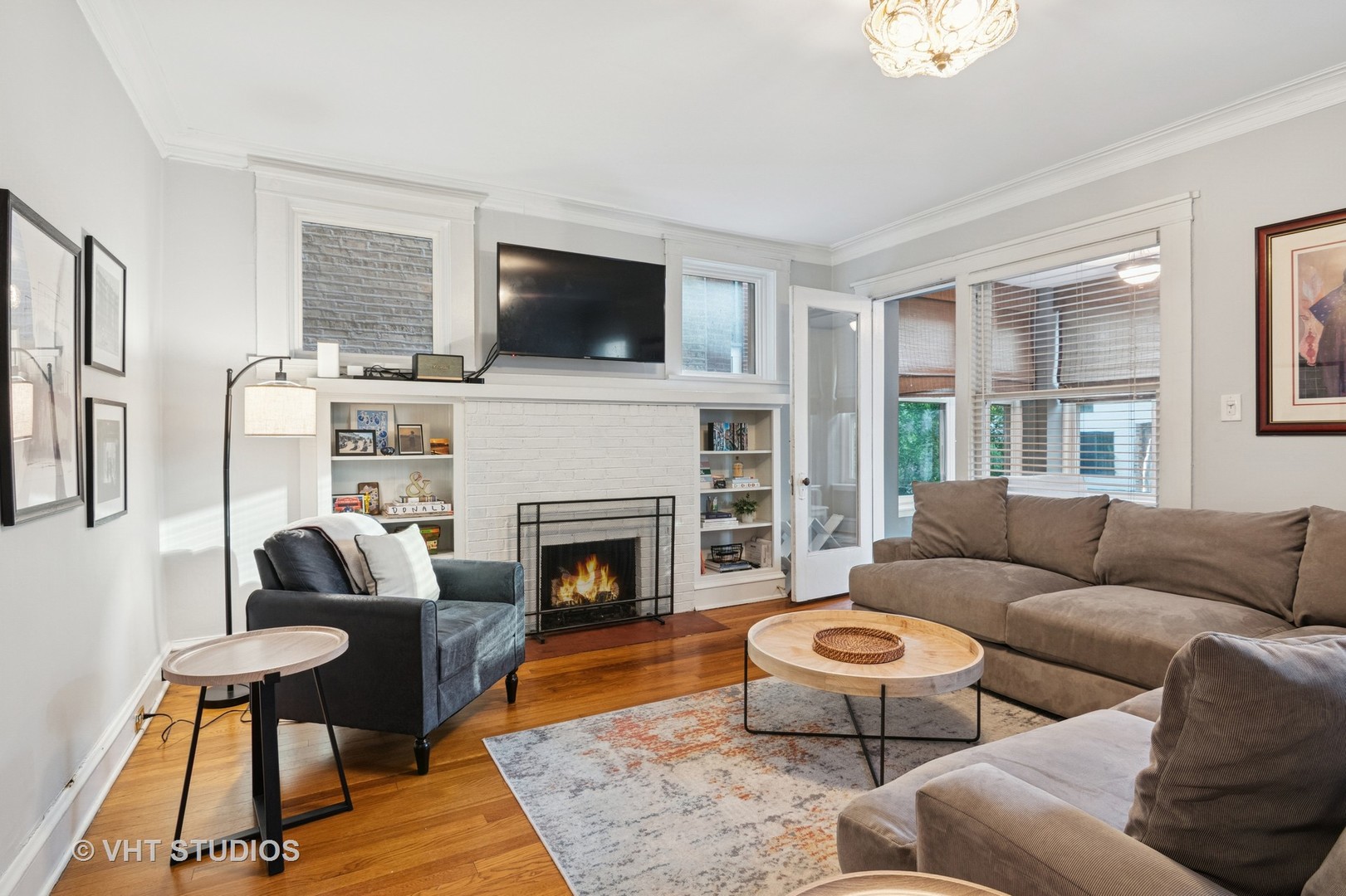 629 W Buckingham Place Unit: 1W