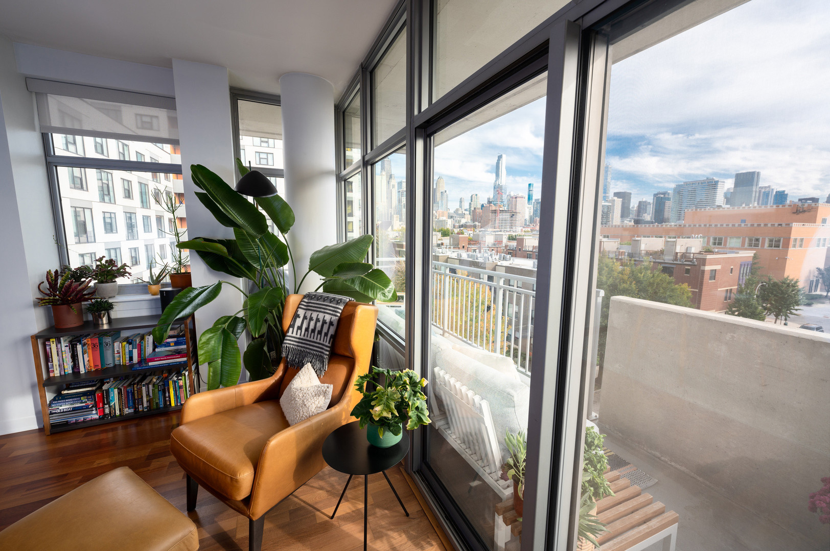 511 W Division Street Unit: 507
