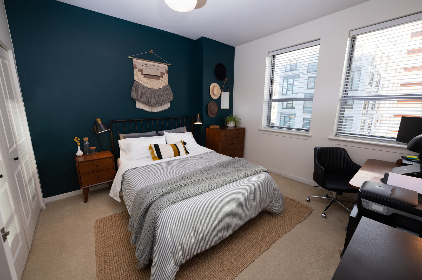 511 W Division Street Unit: 507