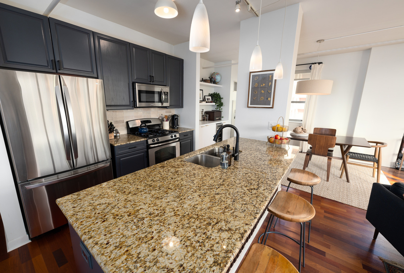 511 W Division Street Unit: 507