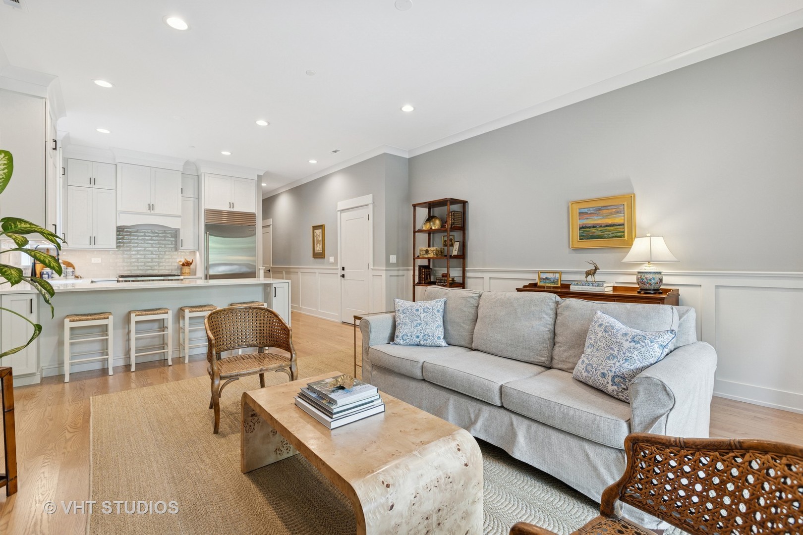 4321 N Paulina Street Unit: 2N