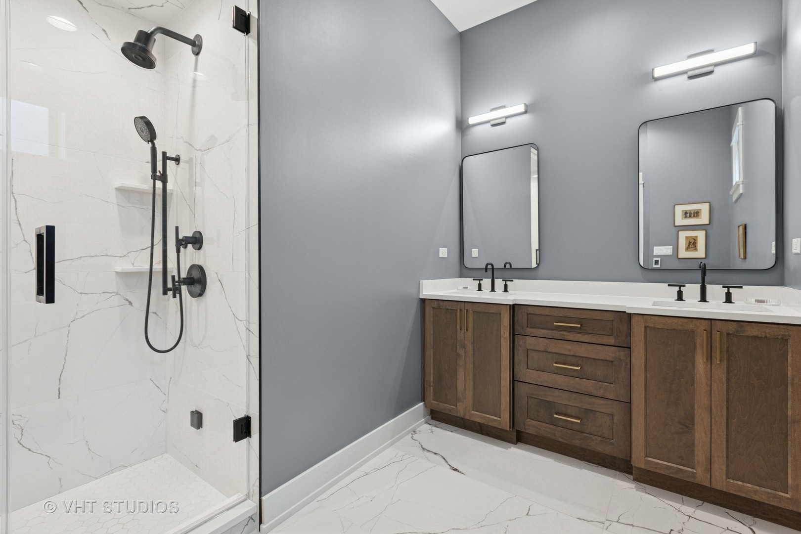 4321 N Paulina Street Unit: 2N