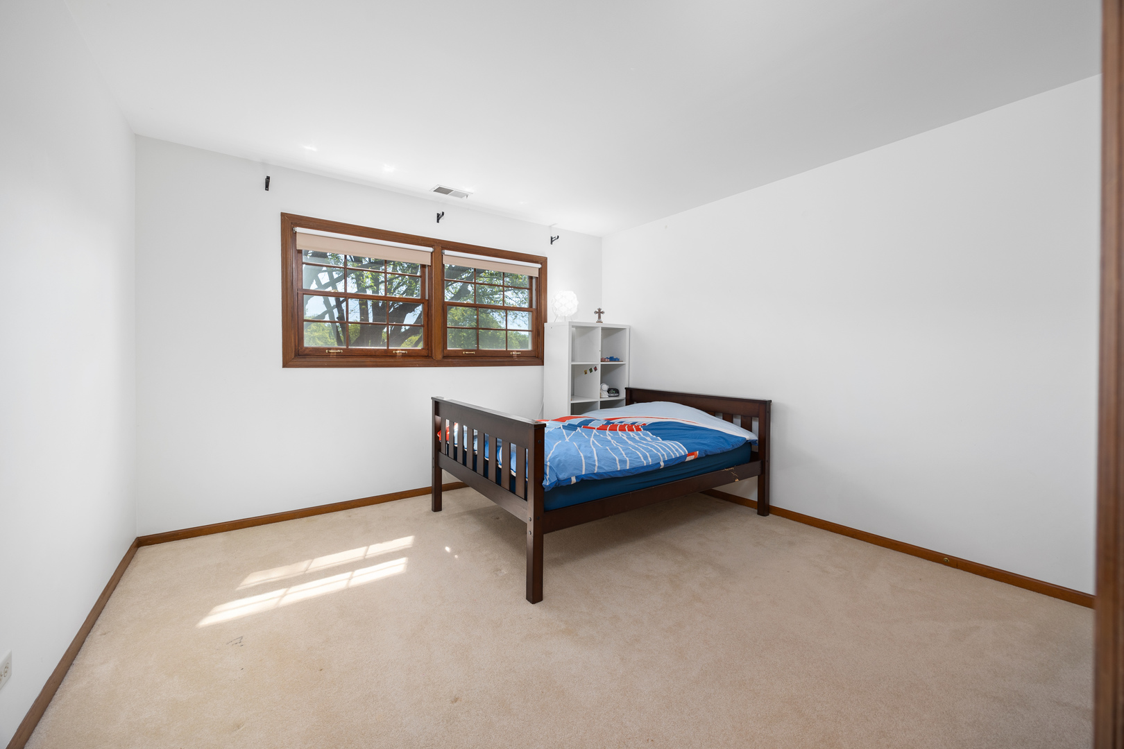 1125 Huntleigh Drive