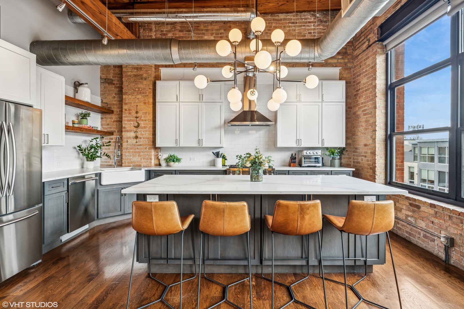 1017 W WASHINGTON Boulevard Unit: 6E