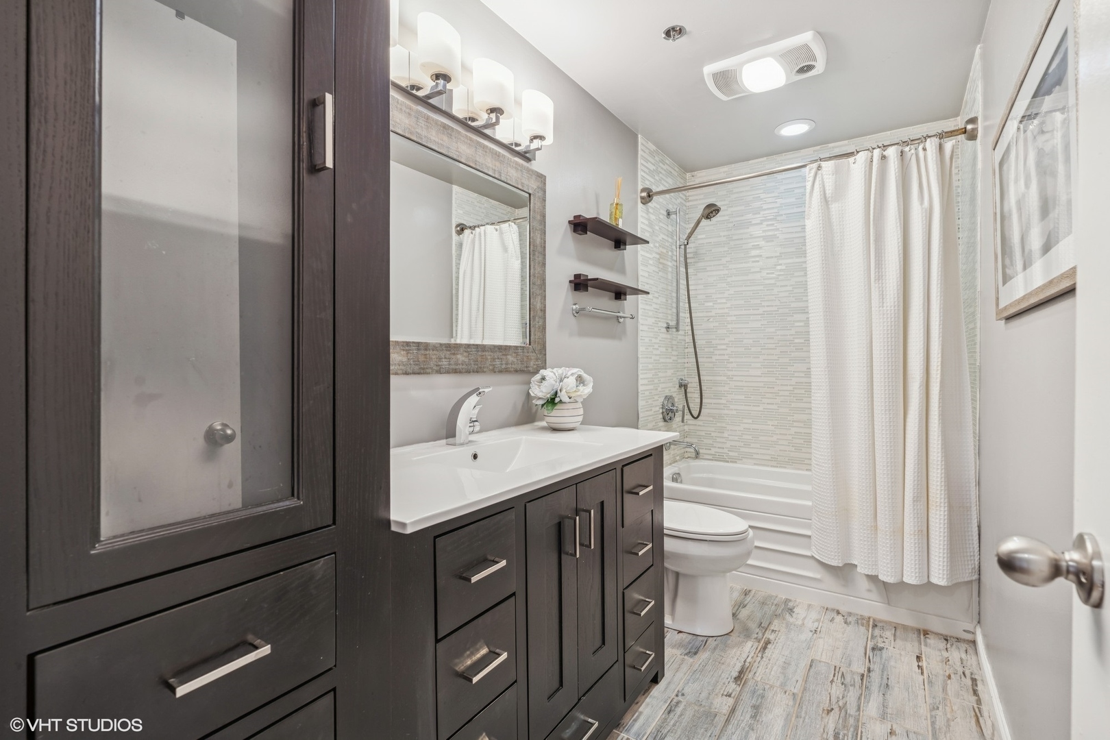 1017 W WASHINGTON Boulevard Unit: 6E