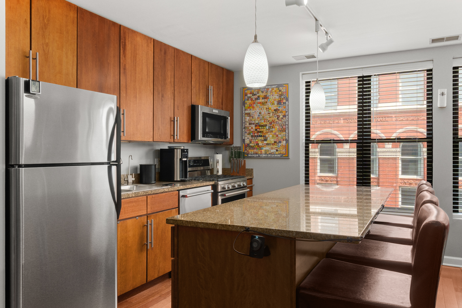 1600 N HALSTED Street Unit: 3C