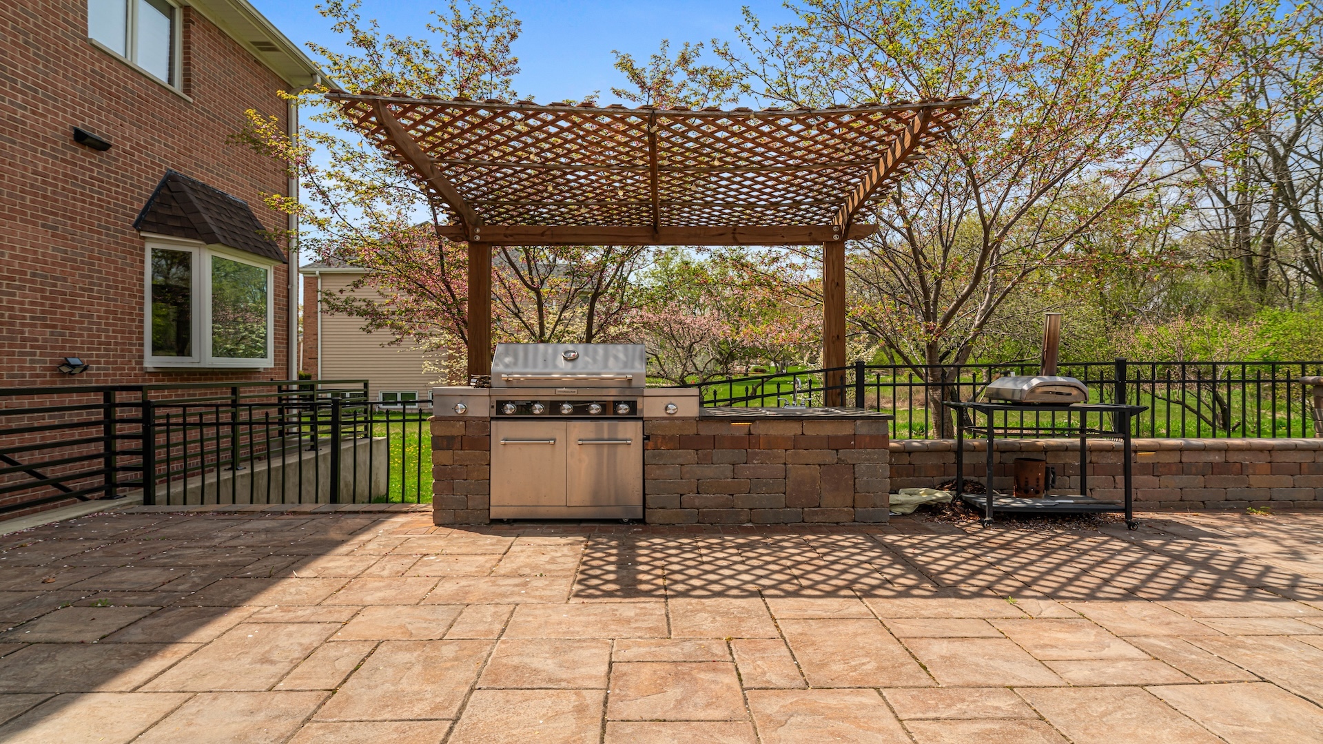 25909 N Arrowhead Drive