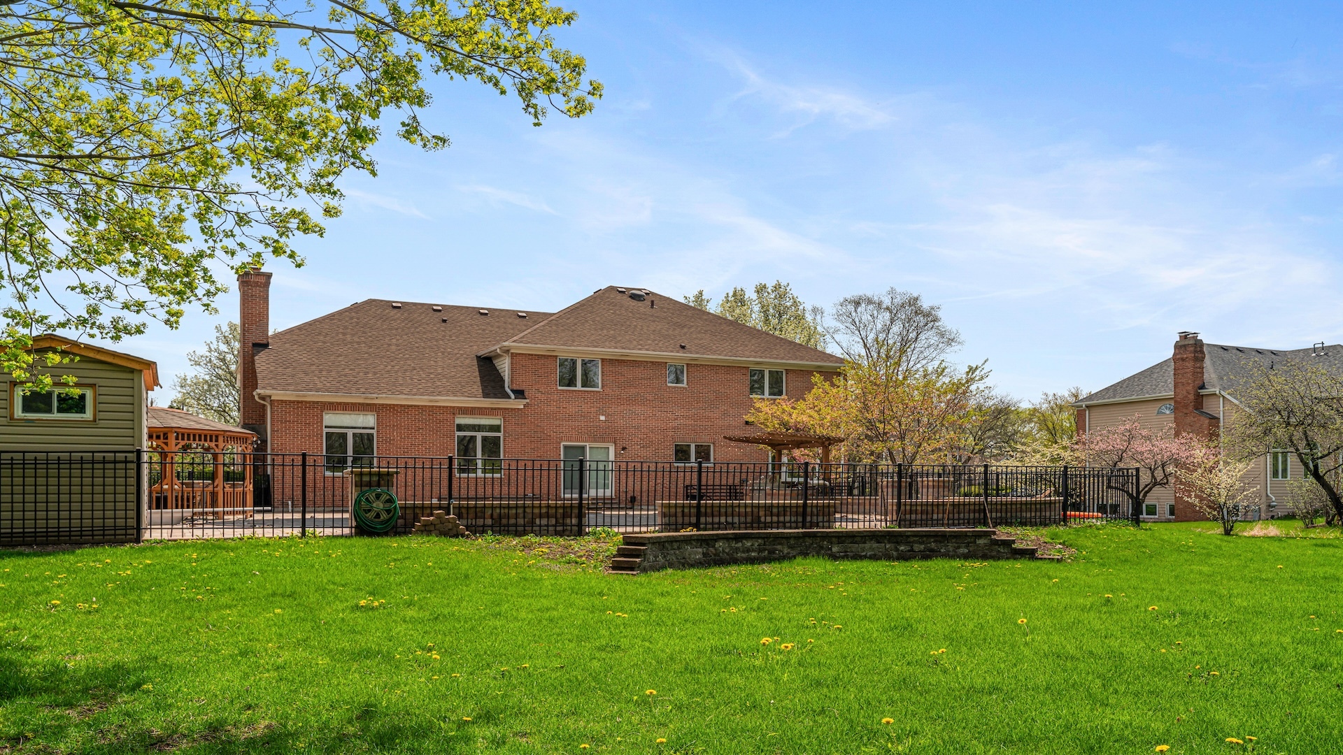 25909 N Arrowhead Drive
