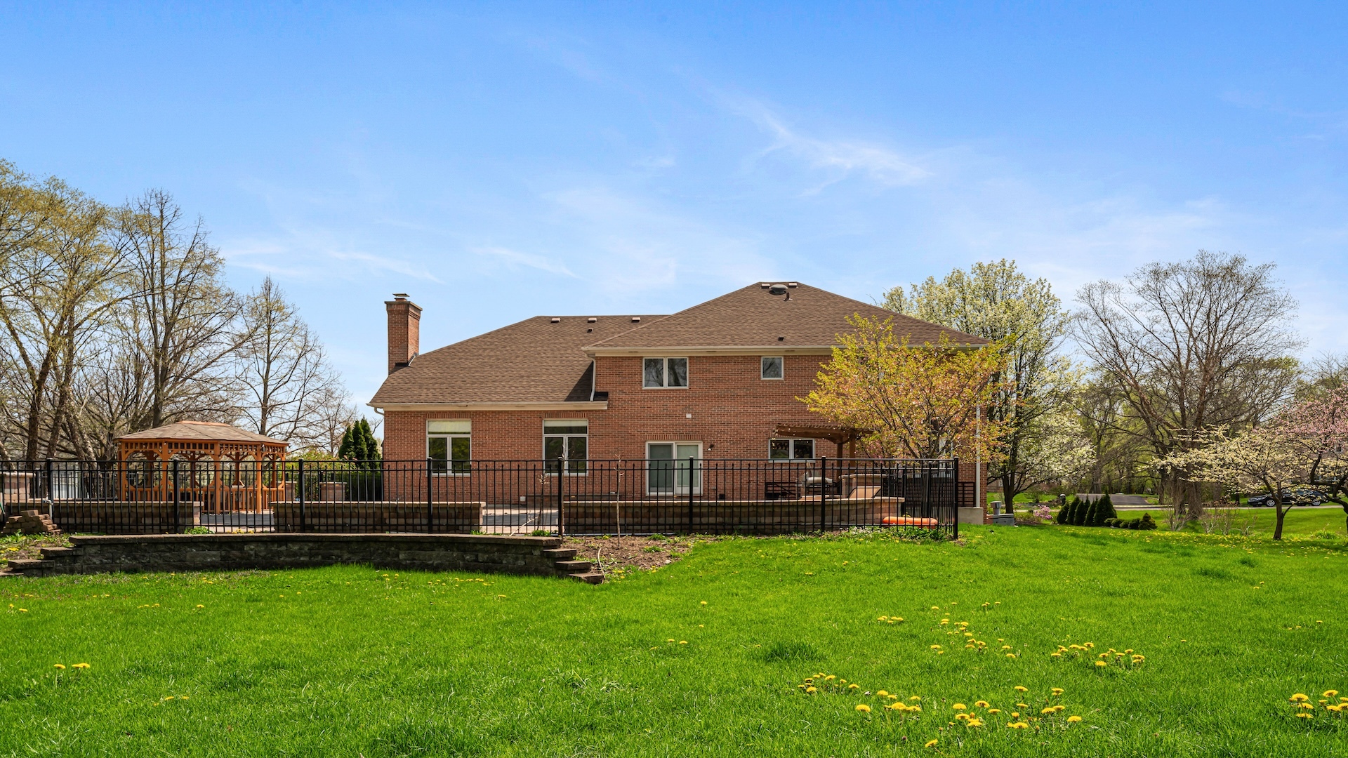 25909 N Arrowhead Drive