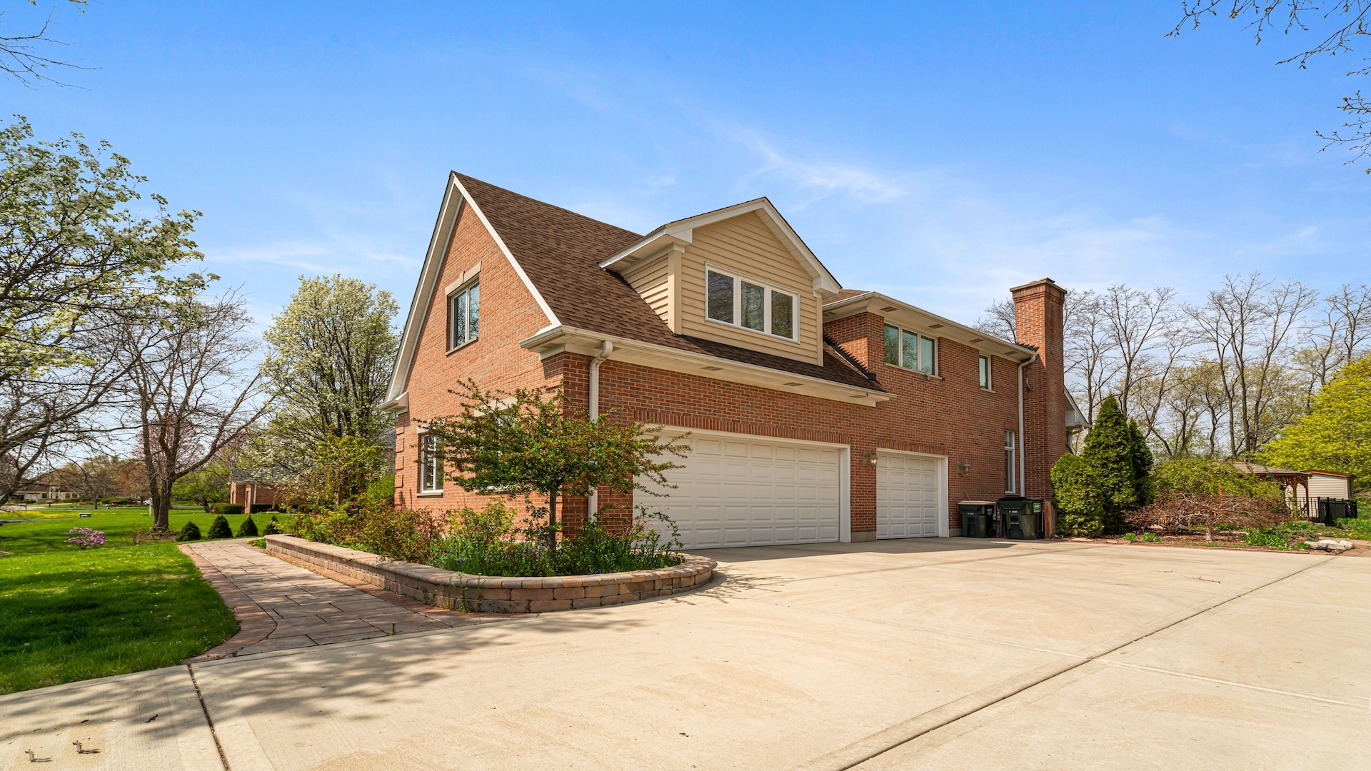 25909 N Arrowhead Drive