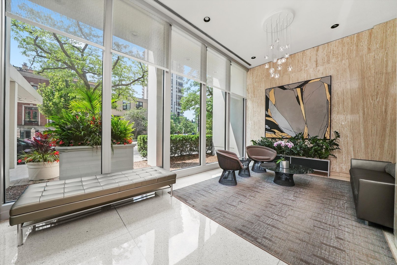 88 W Schiller Street Unit: 1405