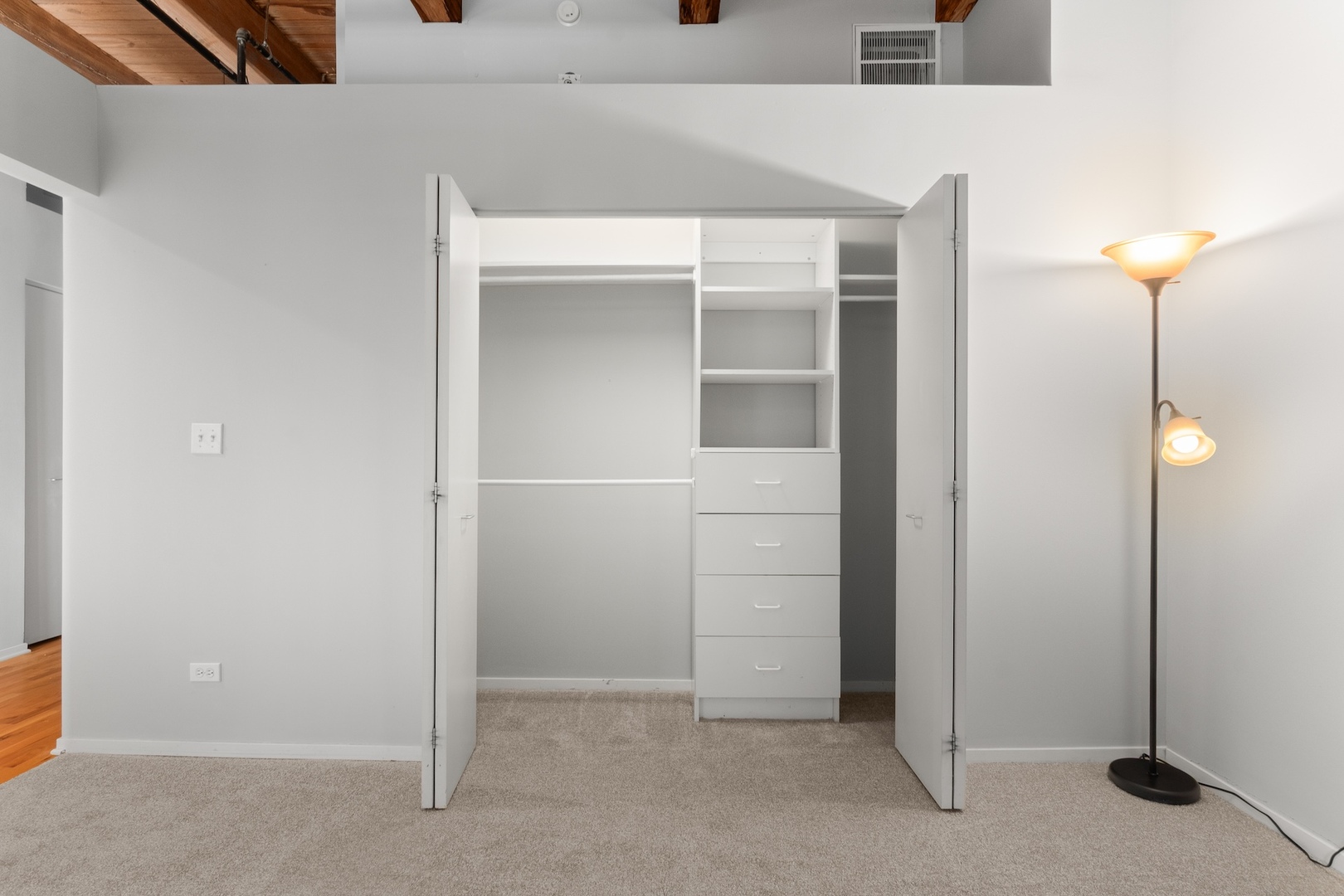 625 W Jackson Boulevard Unit: 602