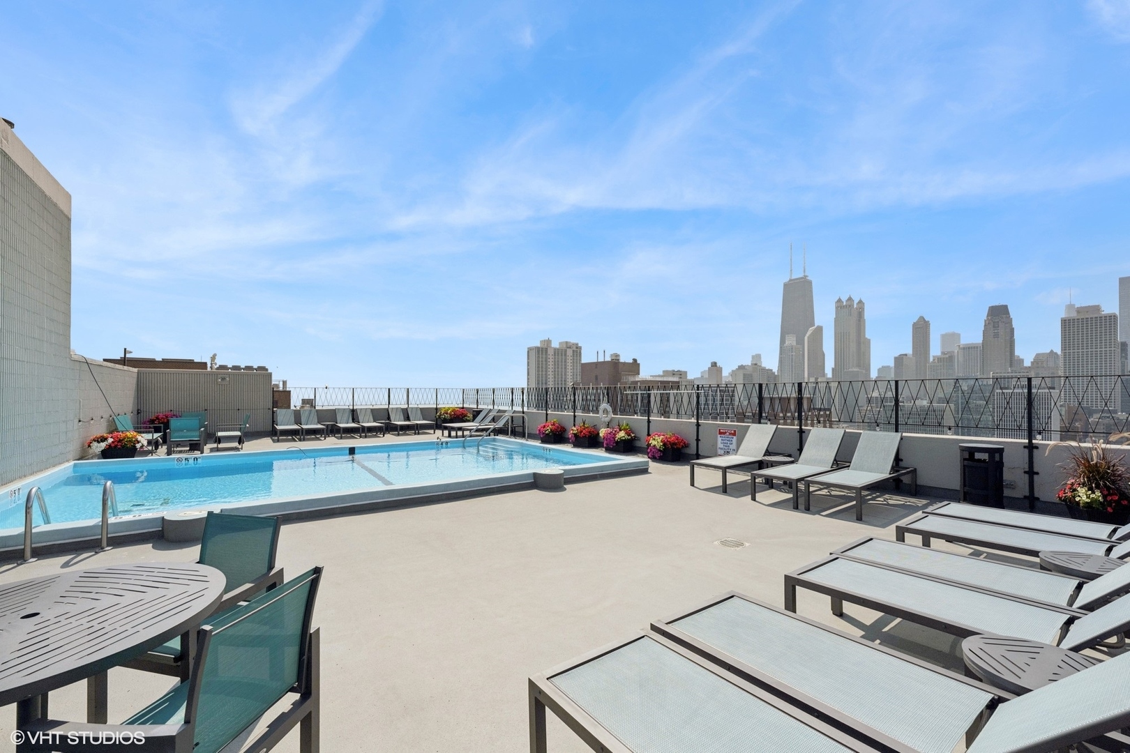 1415 N Dearborn Street Unit: 11B