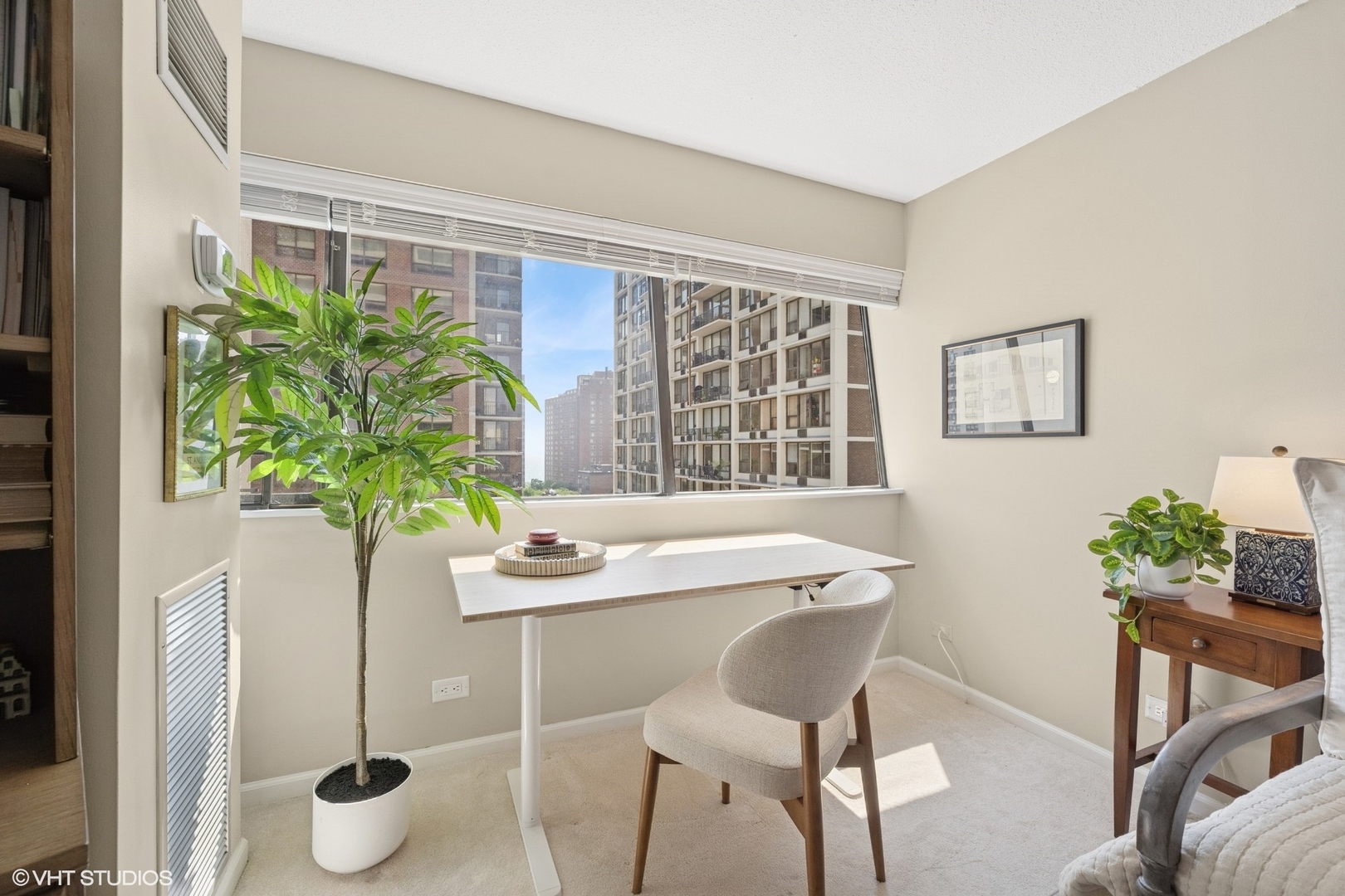1415 N Dearborn Street Unit: 11B
