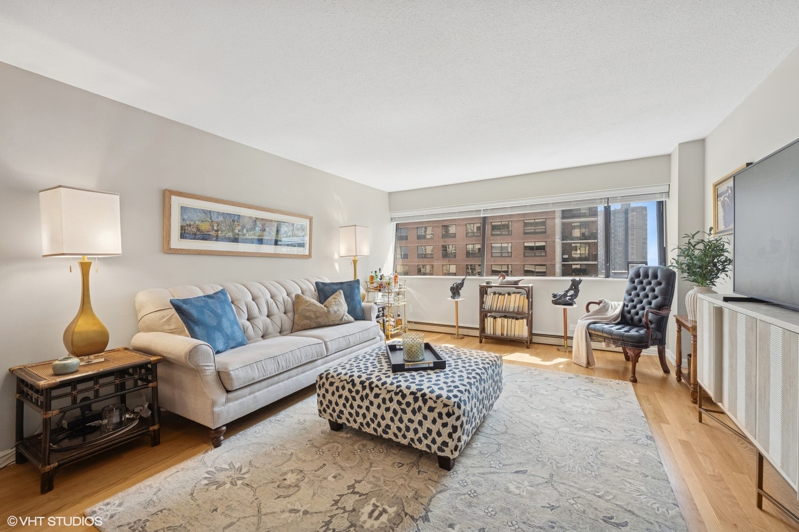 1415 N Dearborn Street Unit: 11B