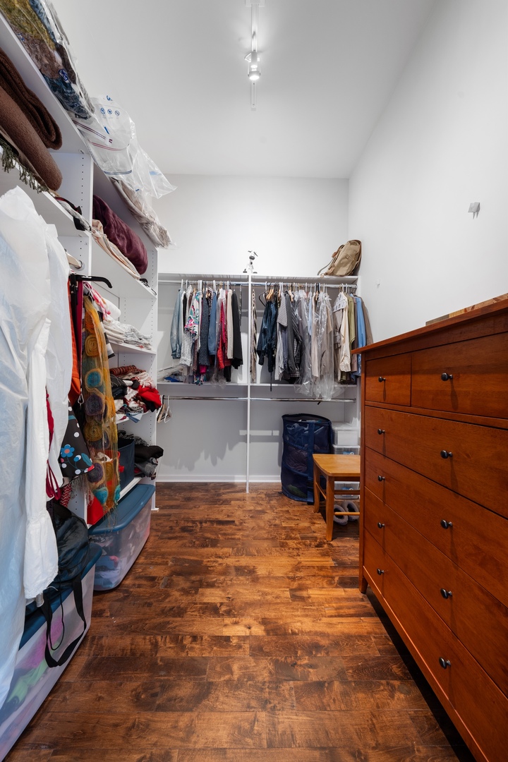 520 S State Street Unit: 1722