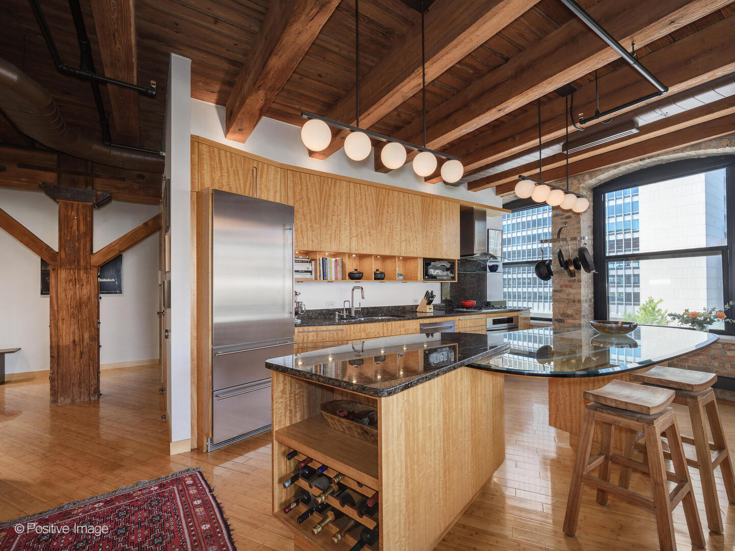 520 W Huron Street Unit: 410