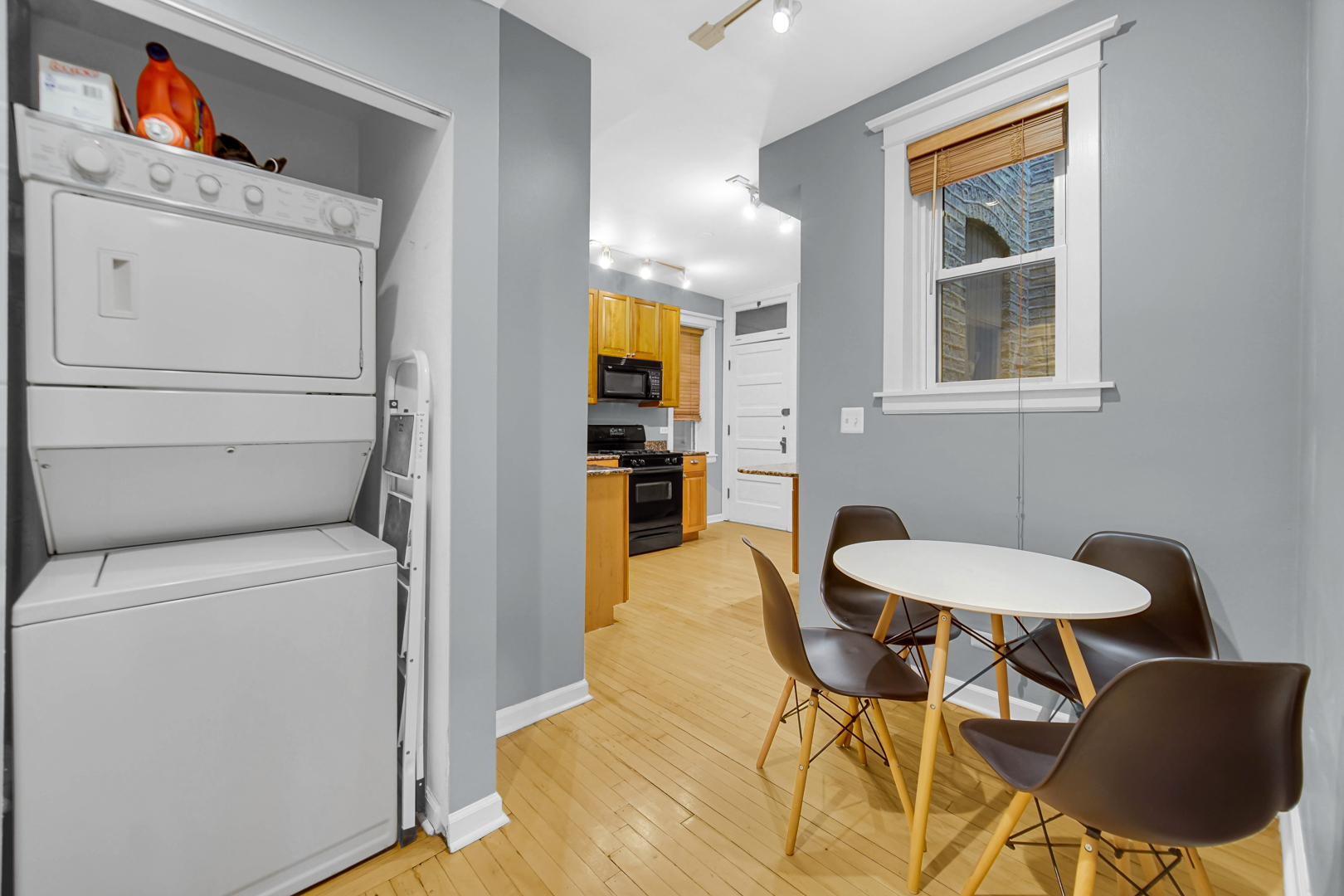 3001 W Logan Boulevard Unit: 1