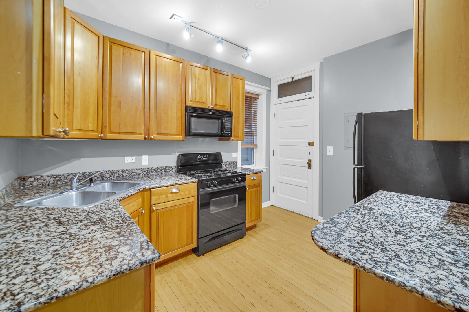 3001 W Logan Boulevard Unit: 1