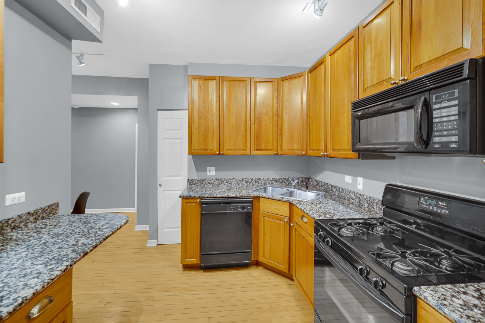 3001 W Logan Boulevard Unit: 1