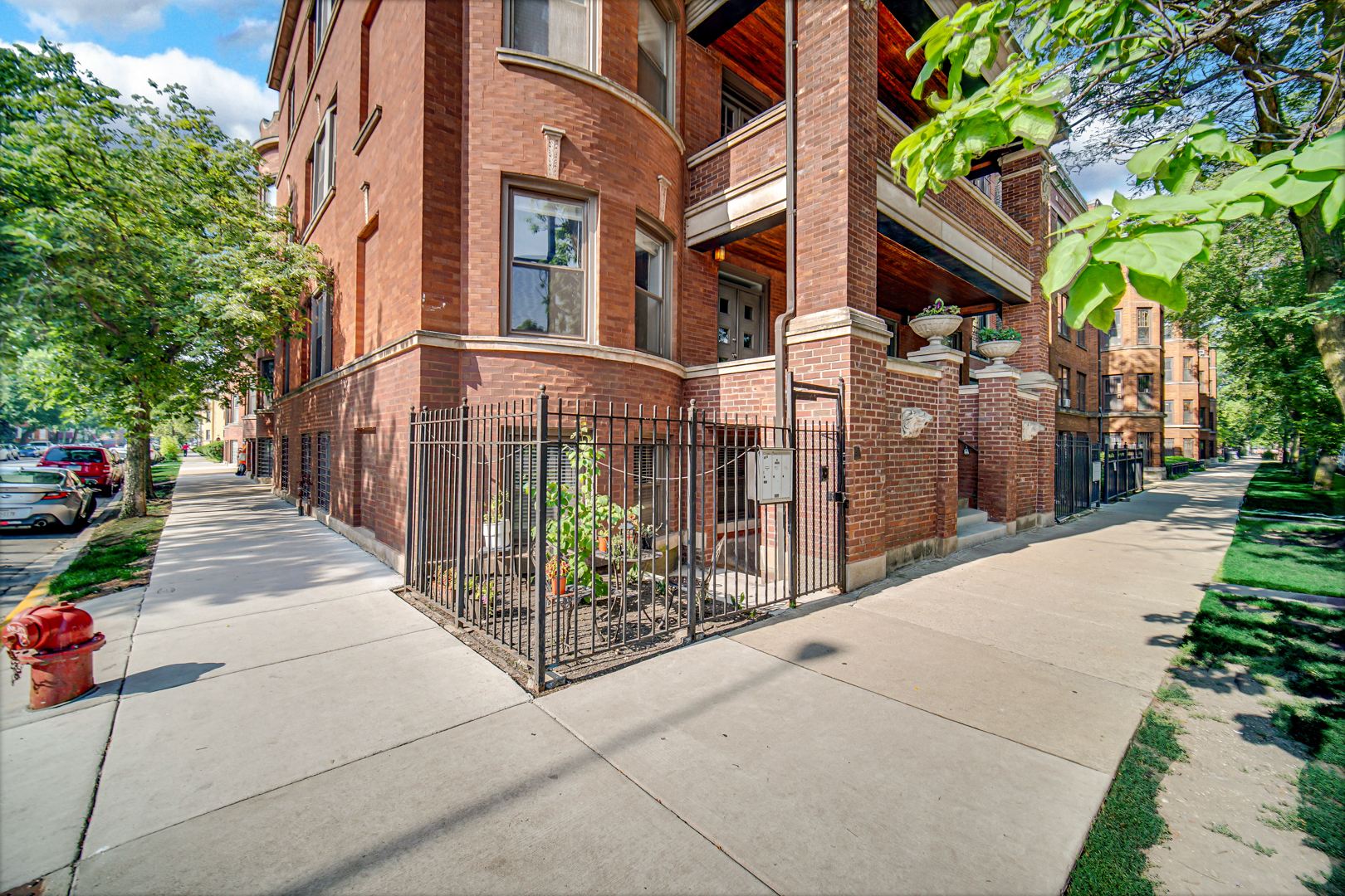 3001 W Logan Boulevard Unit: 1