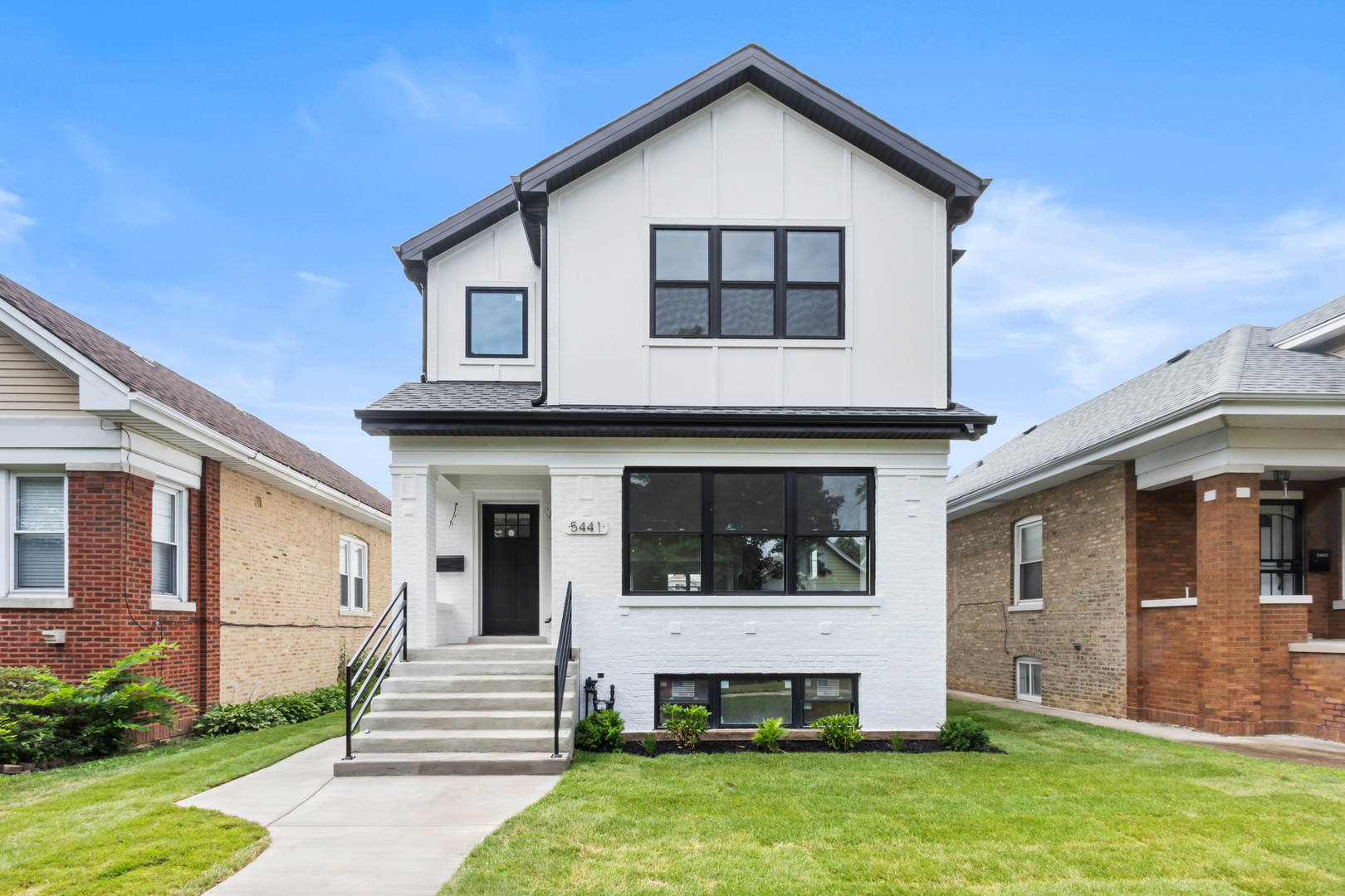 5441 W berenice Avenue