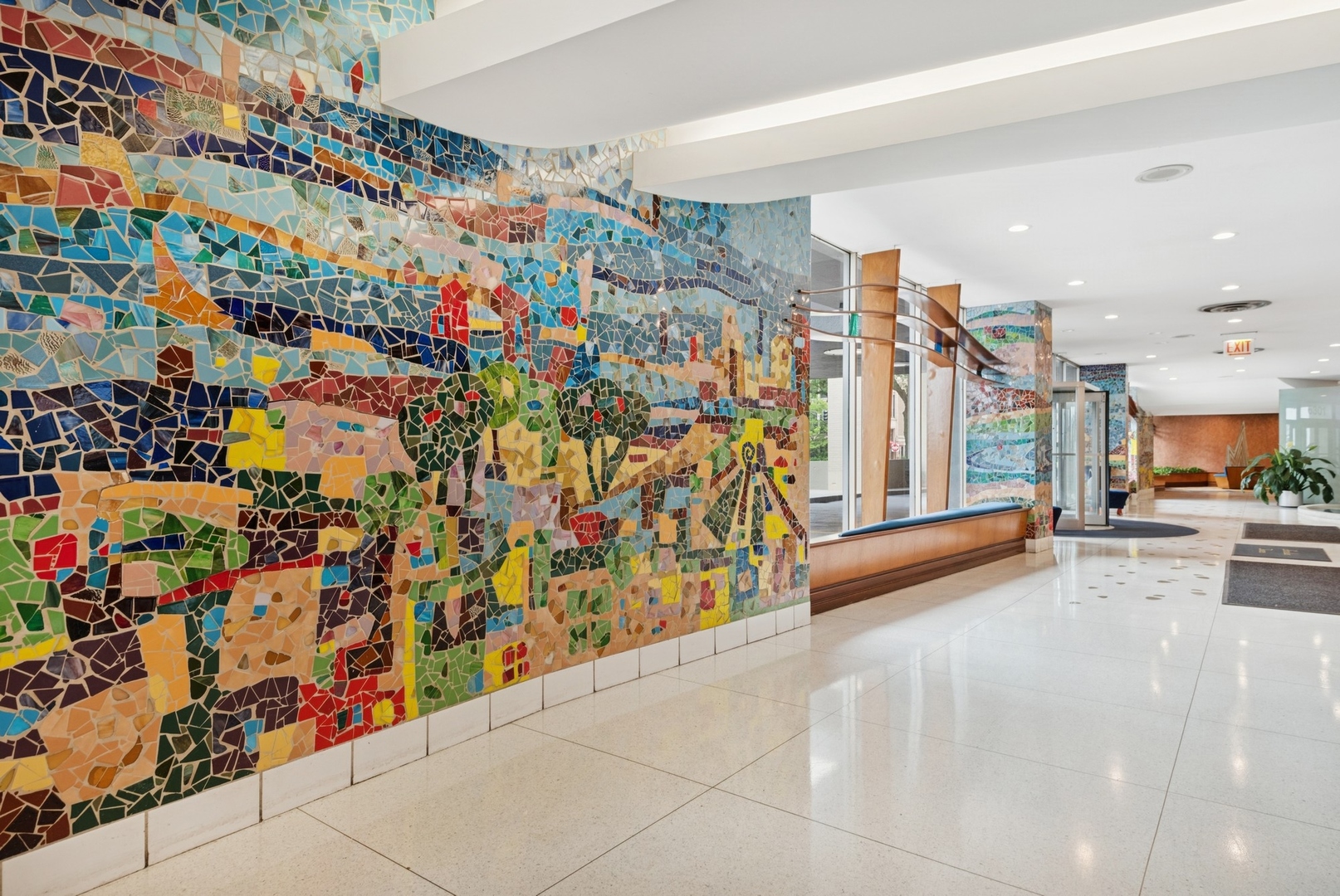 6301 N Sheridan Road Unit: 11G