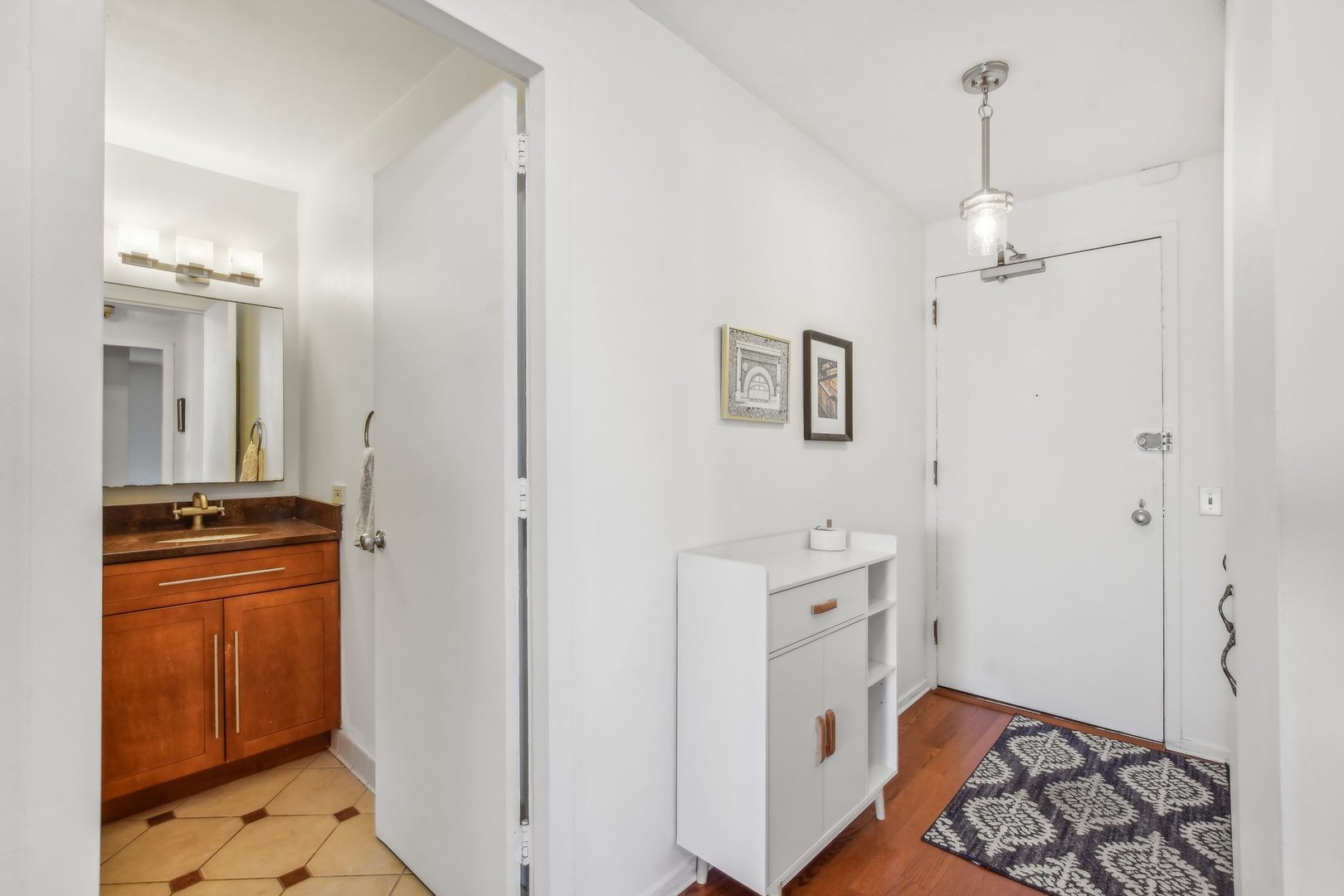 899 S PLYMOUTH Court Unit: 1408