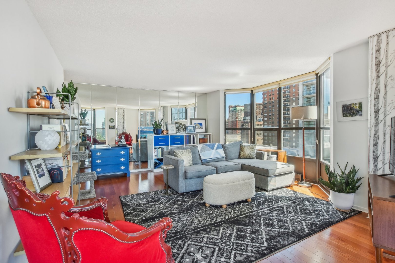 899 S PLYMOUTH Court Unit: 1408