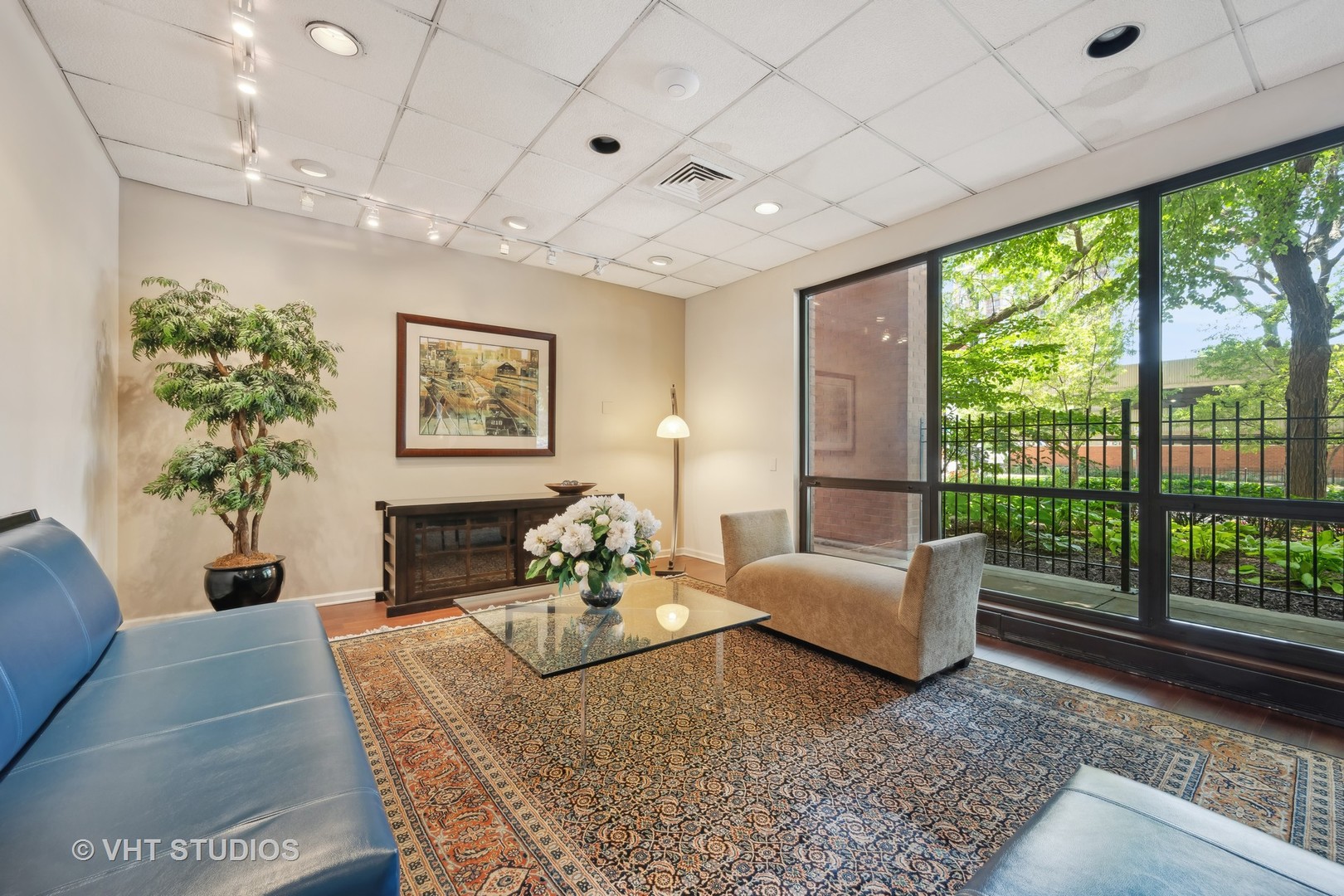 899 S PLYMOUTH Court Unit: 1408