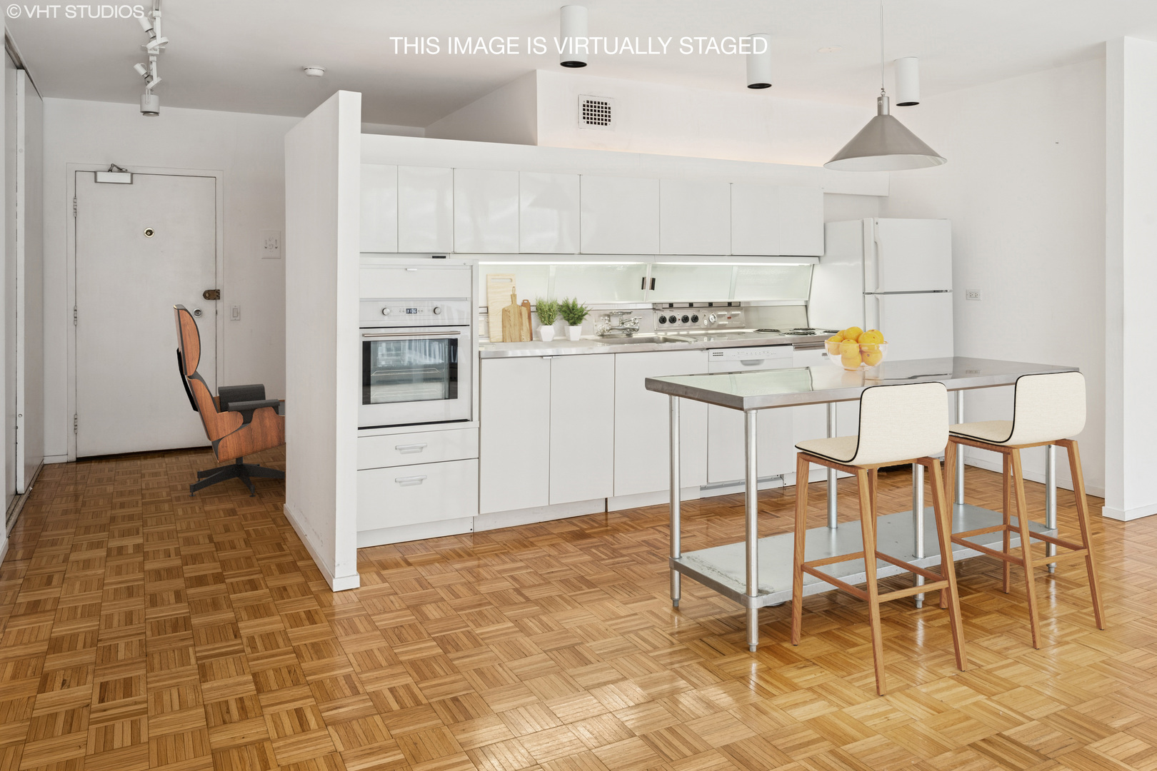 880 N LAKE SHORE Drive Unit: 6G