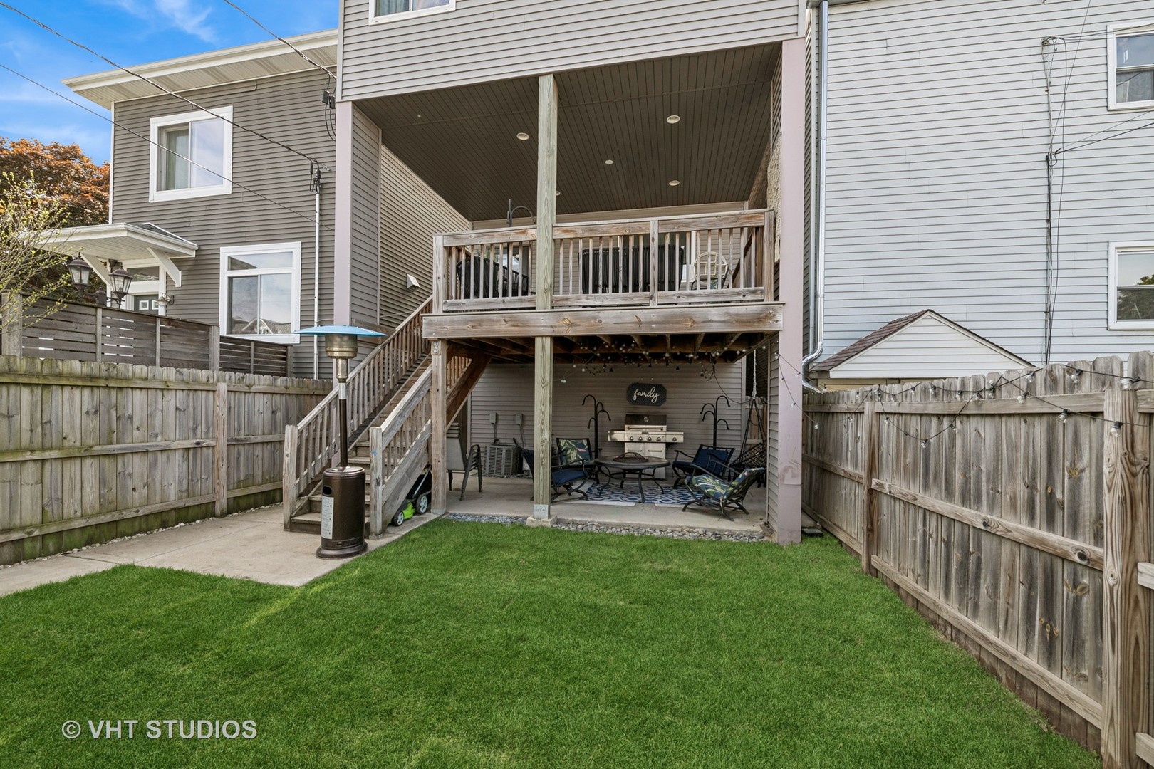 2503 N Maplewood Avenue