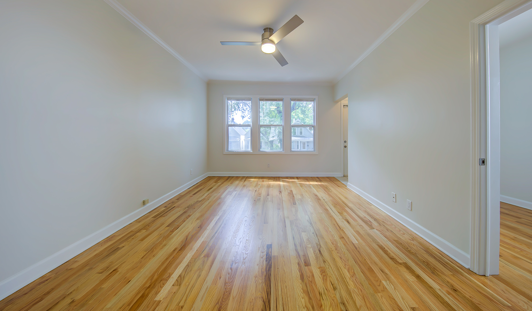 2428 W Carmen Avenue Unit: 2