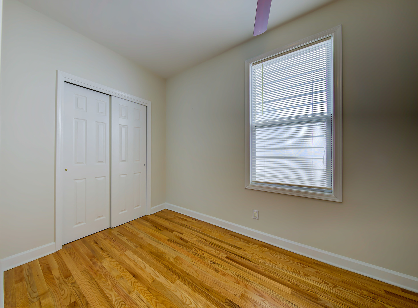 2428 W Carmen Avenue Unit: 2