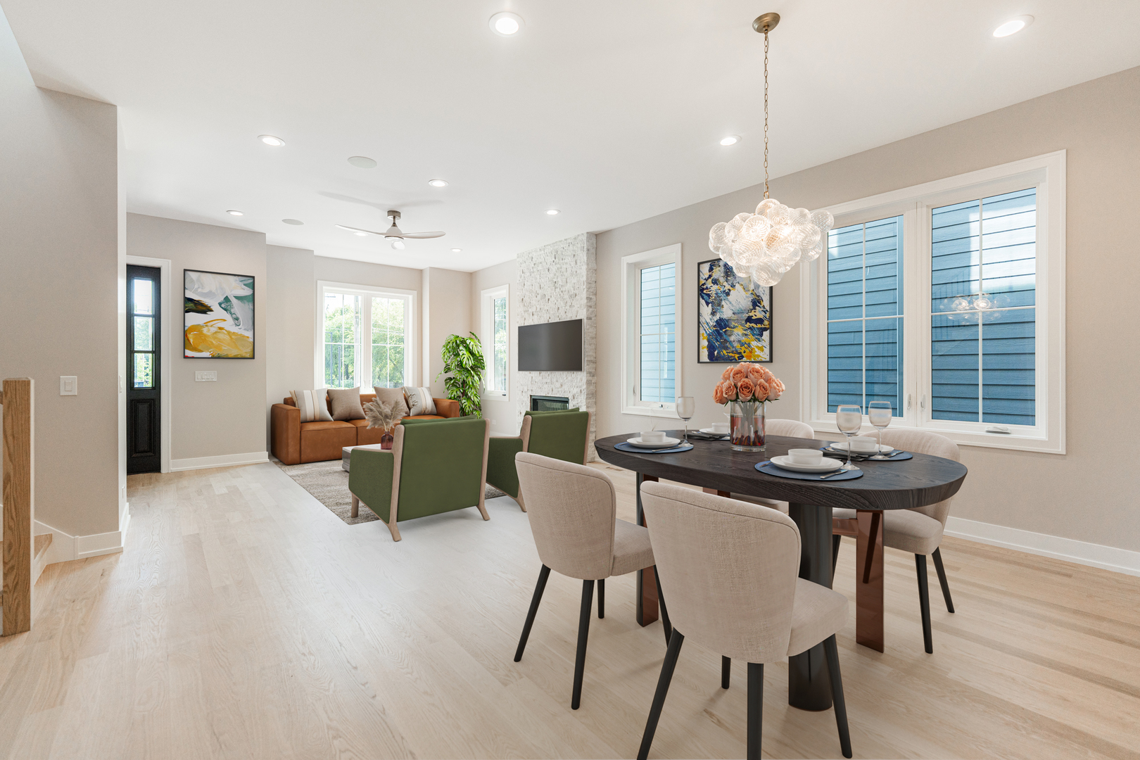 2218 W Oakdale Avenue