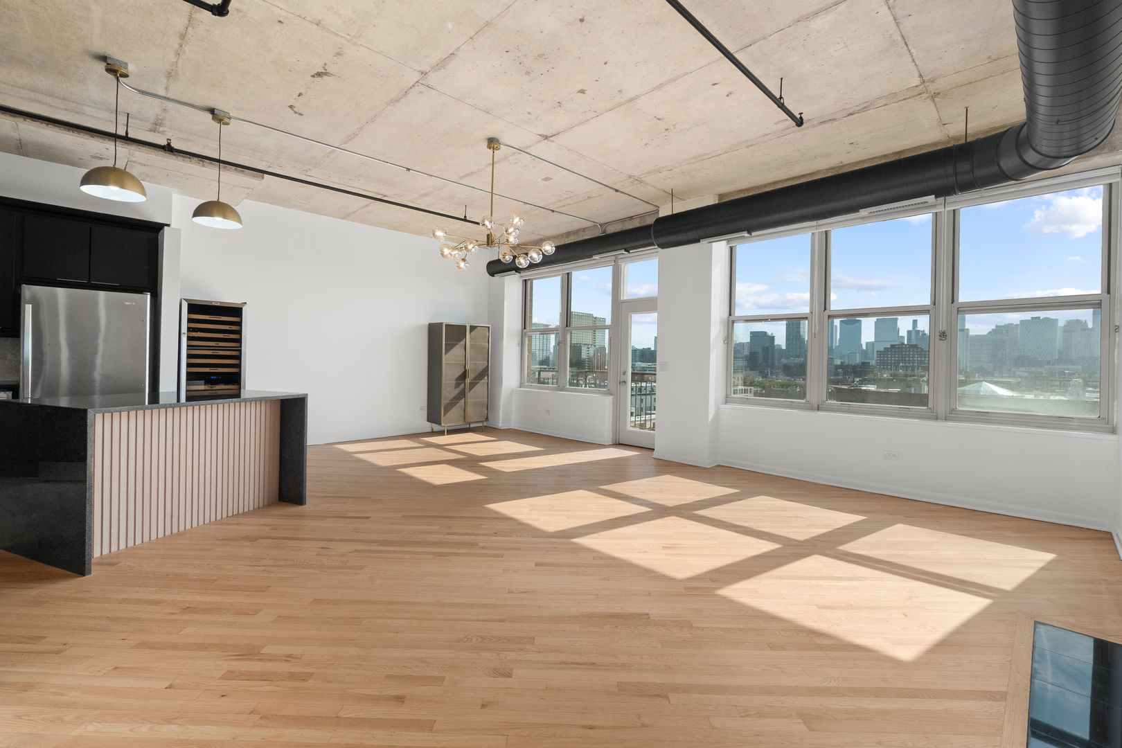 6 S Laflin Street Unit: 910