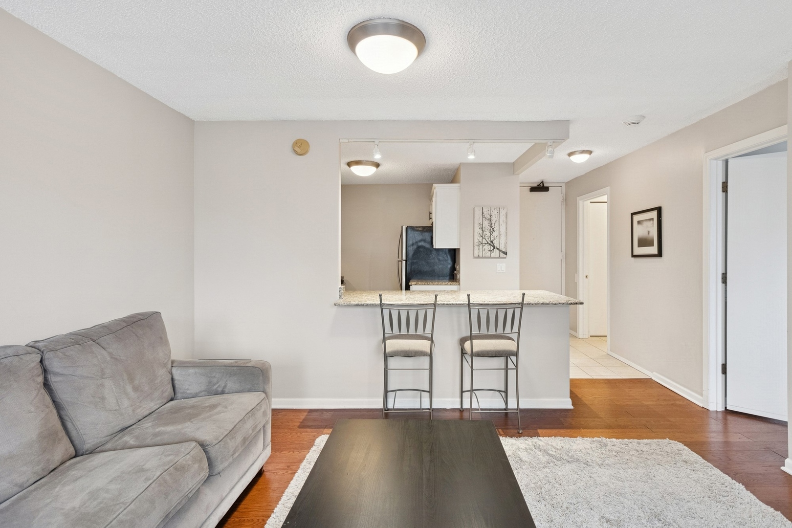 30 E HURON Street Unit: 2108