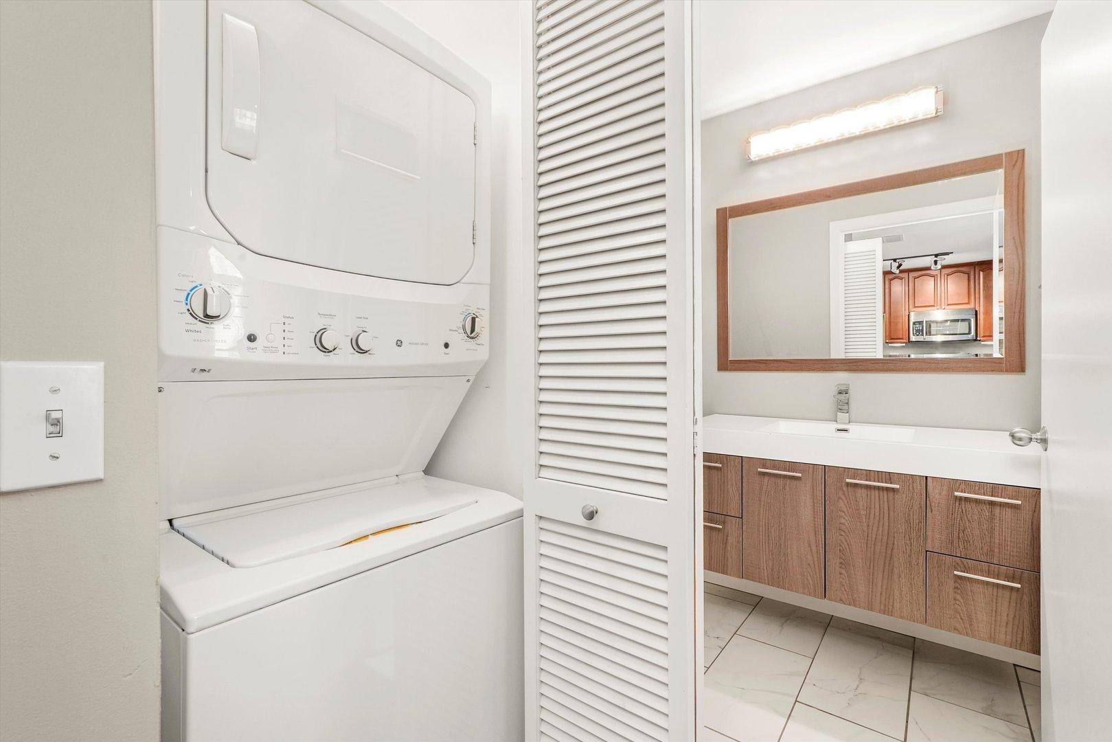 1910 S State Street Unit: 227