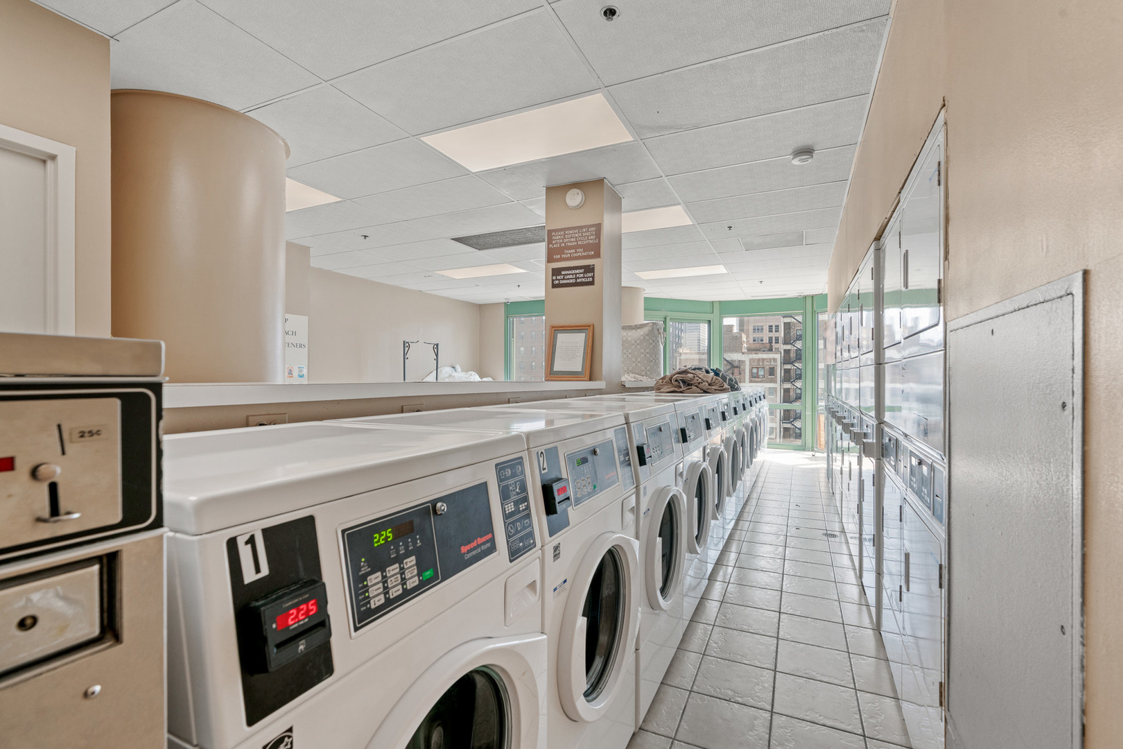 111 W Maple Street Unit: 1409