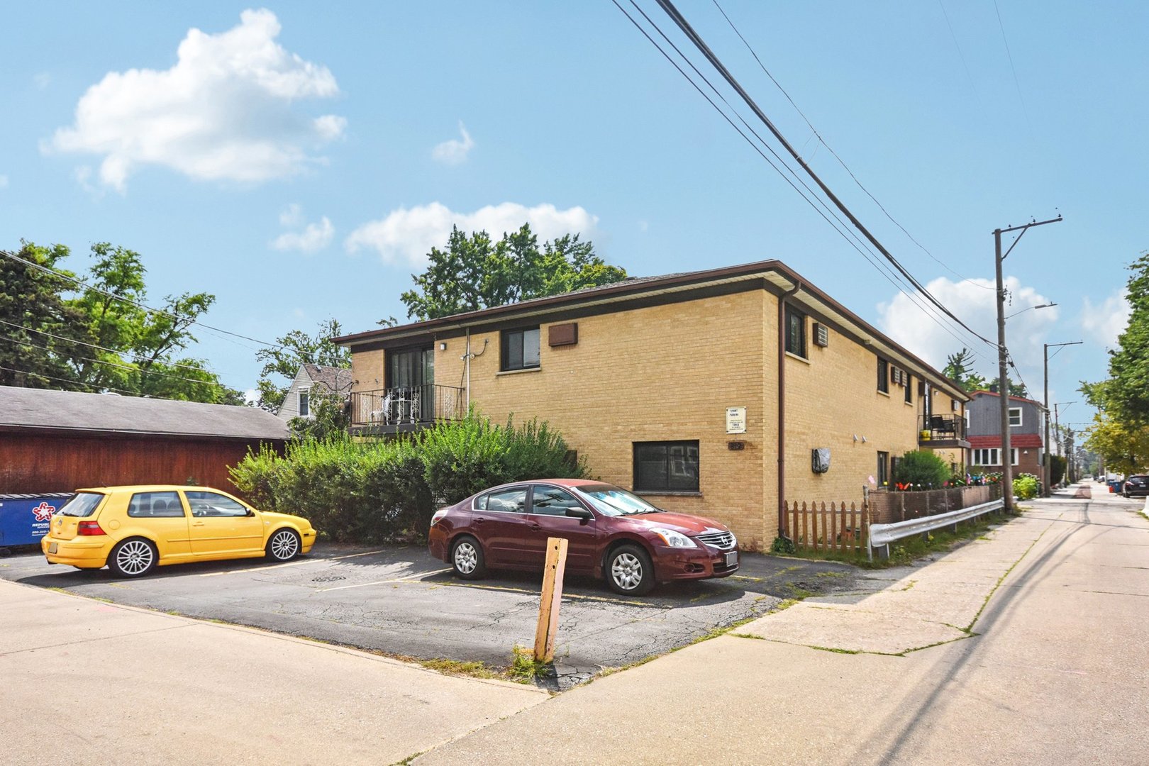 812 Thomas Avenue Unit: 5