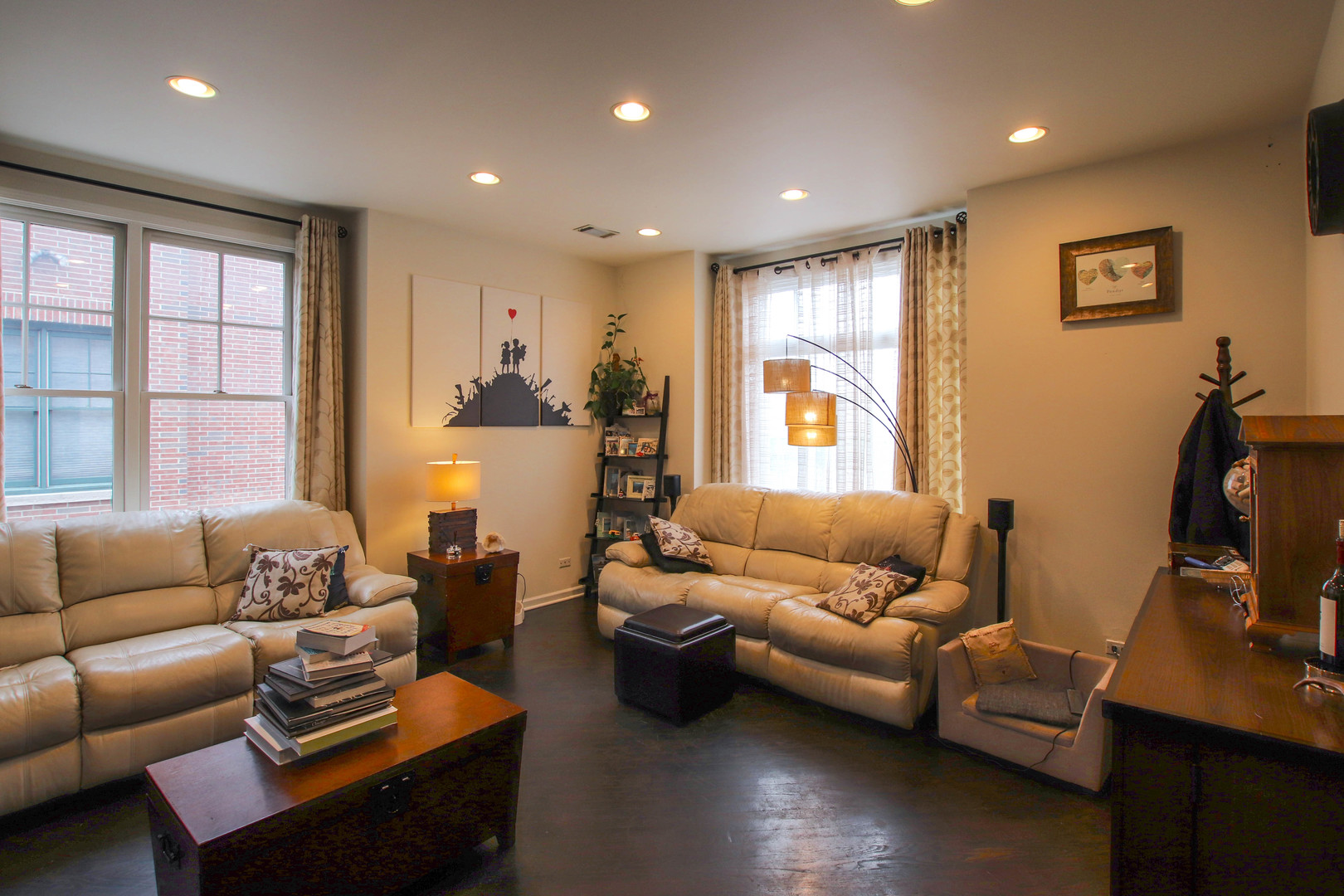 2140 N WINCHESTER Avenue Unit: 12