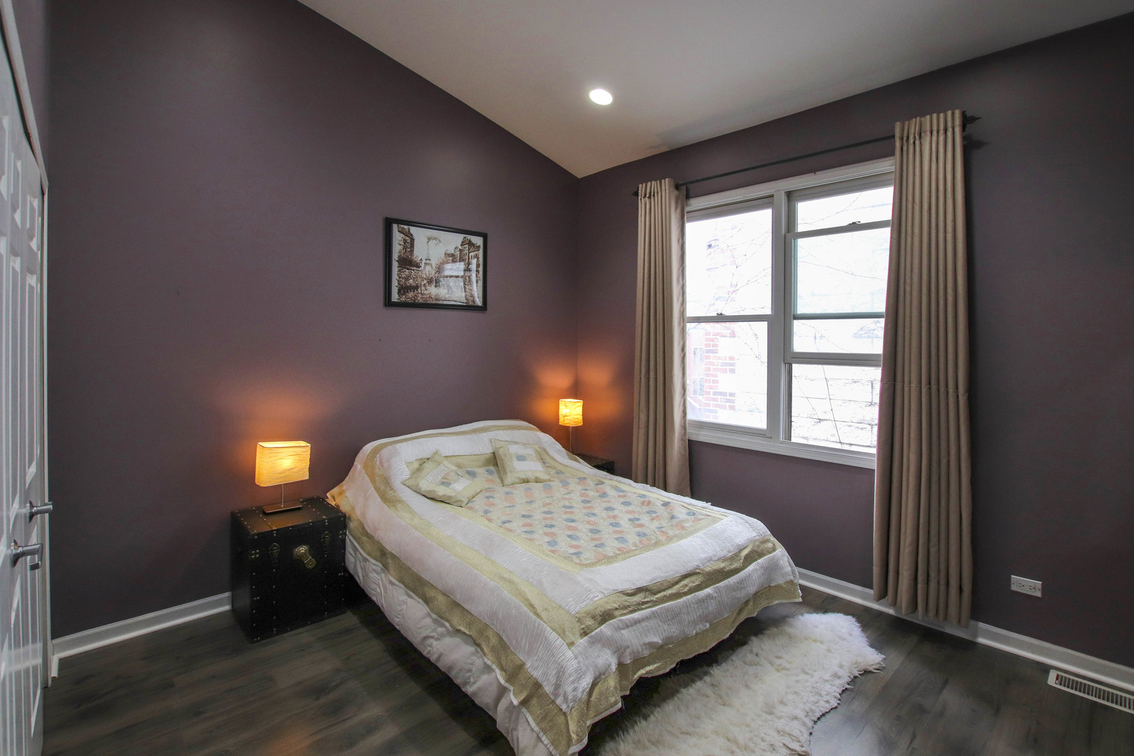 2140 N WINCHESTER Avenue Unit: 12