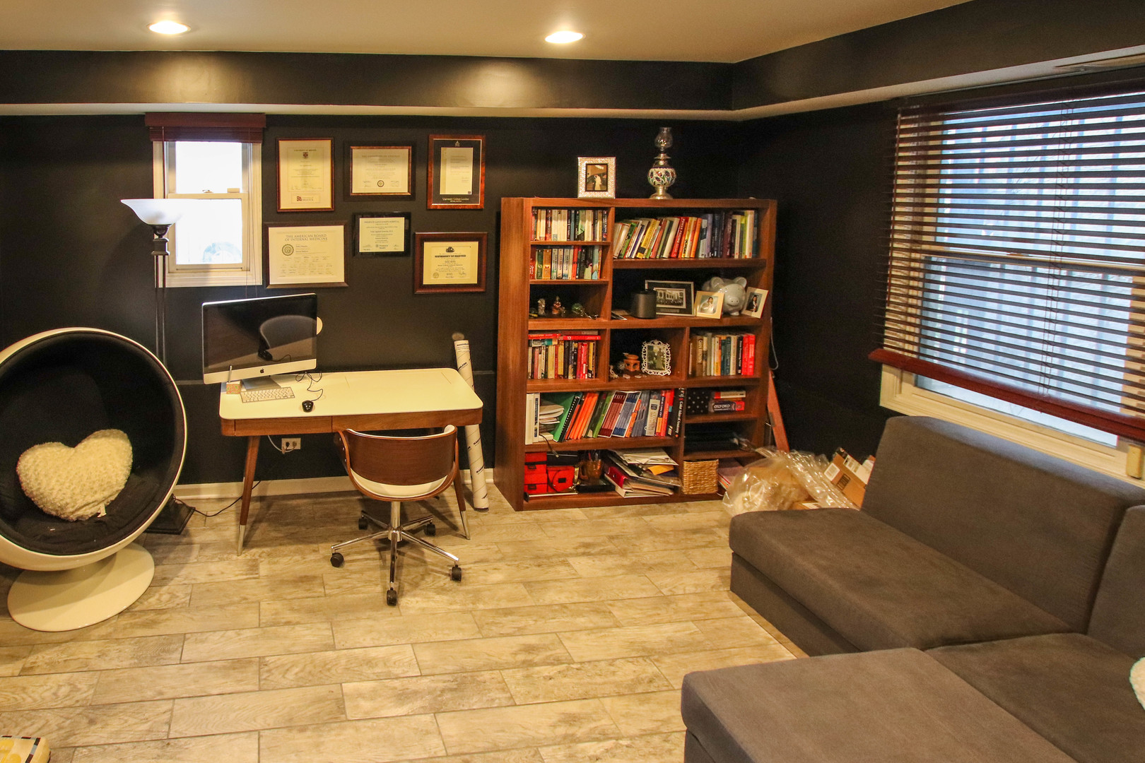 2140 N WINCHESTER Avenue Unit: 12