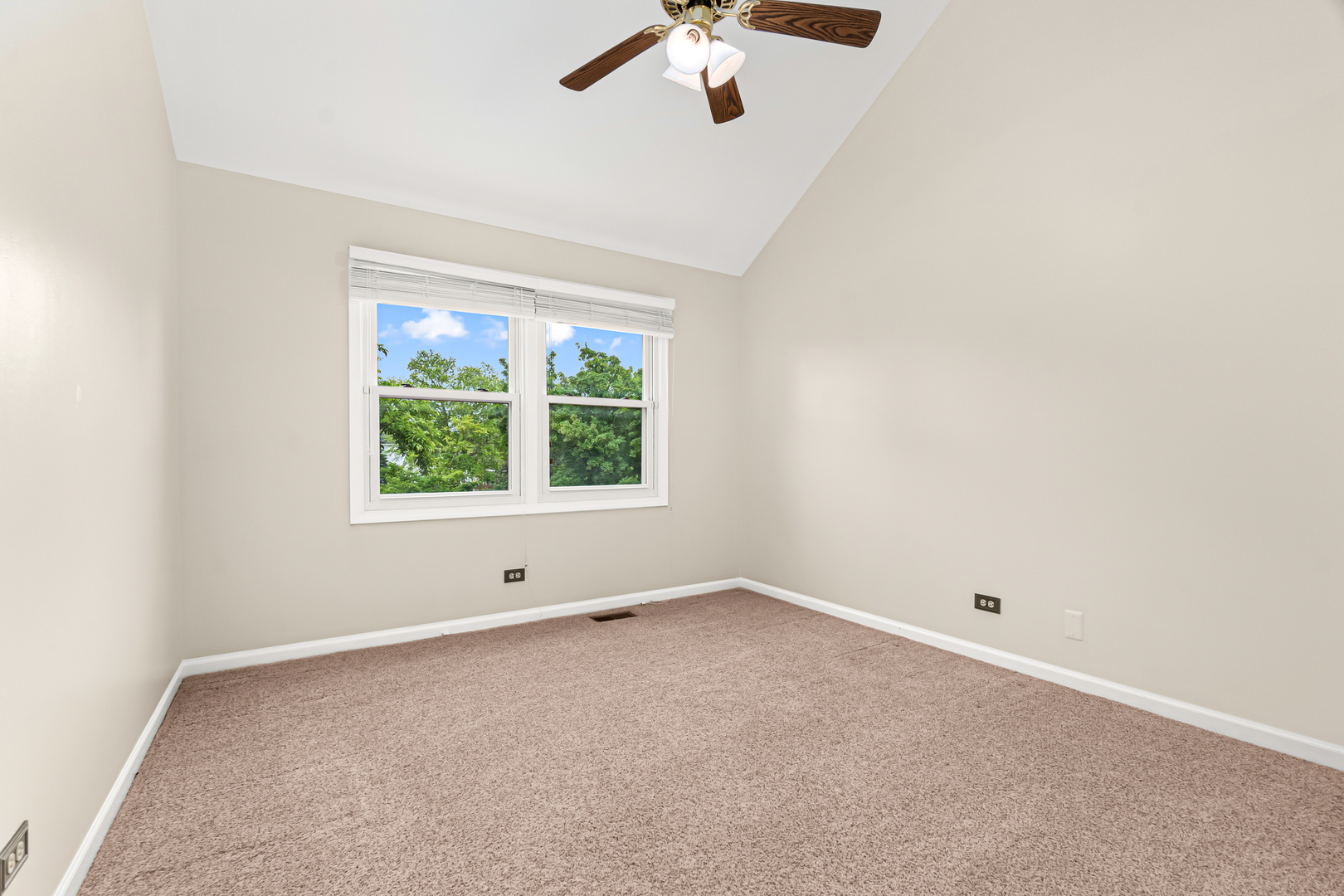 1440 Monarch Circle