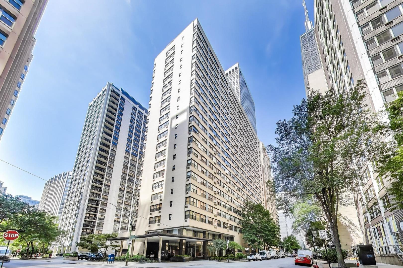 850 N Dewitt Place Unit: 20E