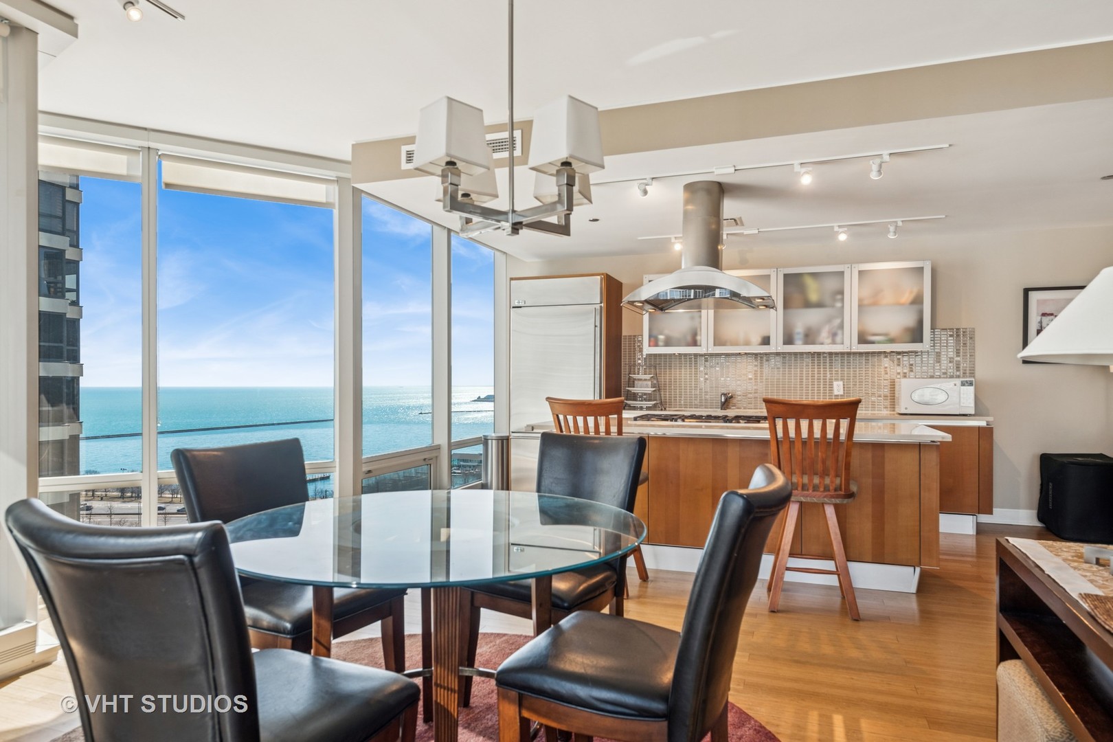 340 E Randolph Street Unit: 1300